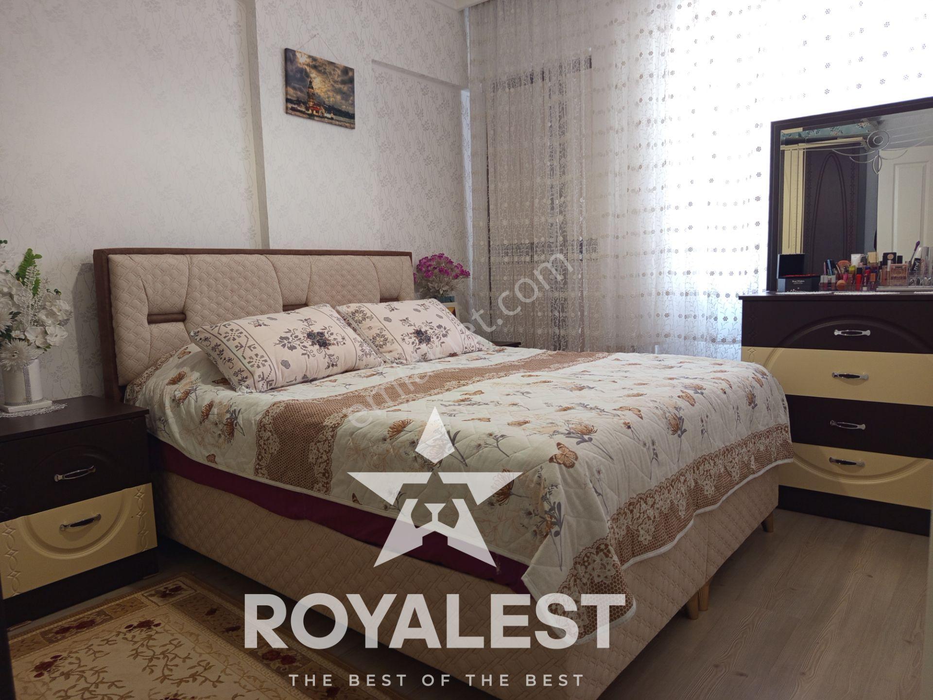 Royalest'ten Ara Kat Geniş Bakımlı Muhteşem Konumda 3+1 - Görsel 12