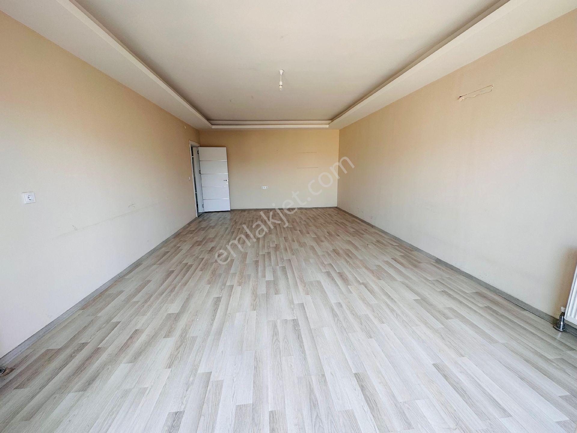 Dinç Emlaktan Kiralık Ultra Lüks 4+1 Site İçi - Görsel 5
