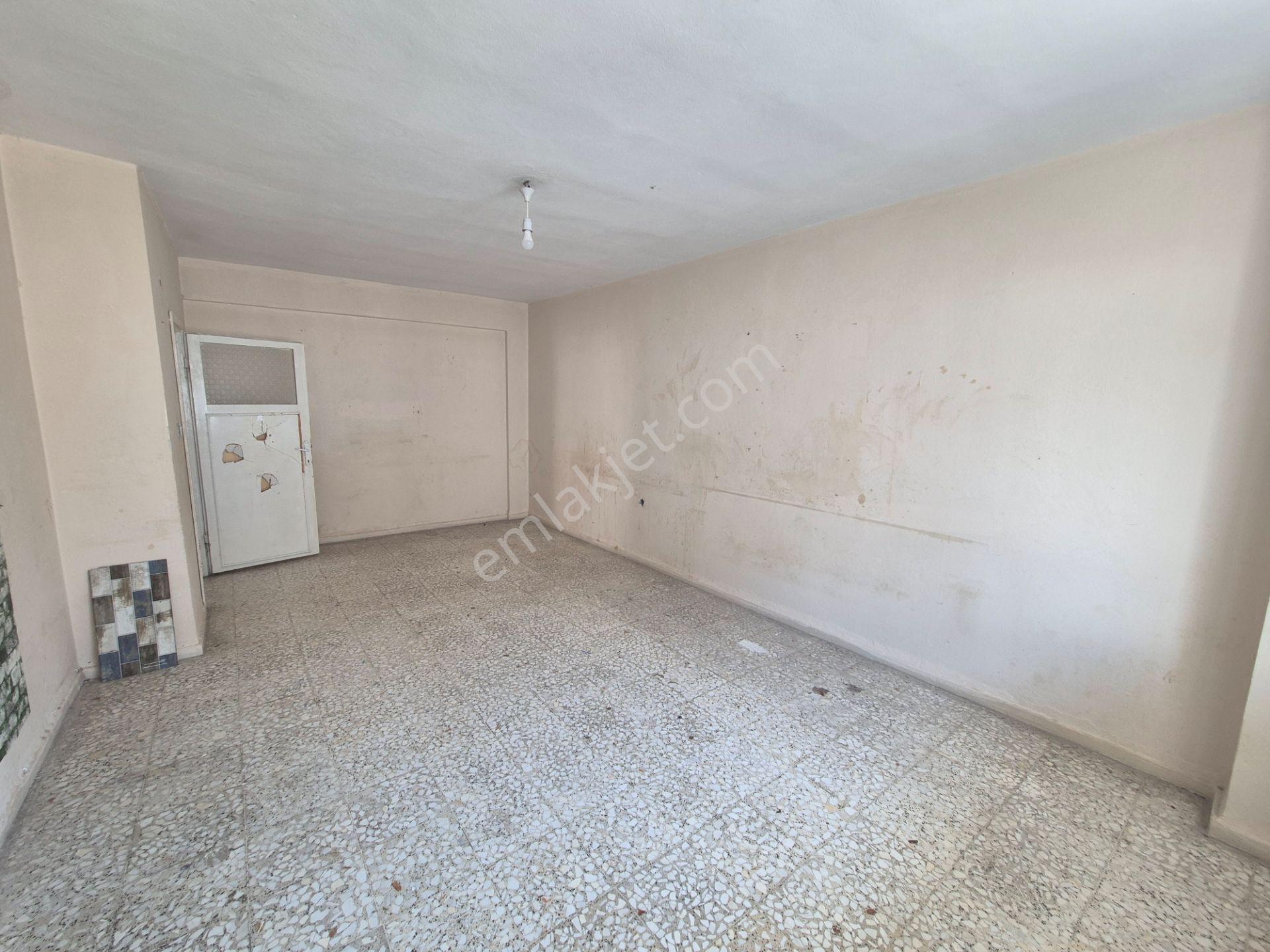 Prestij'den Turgutreis'te Müftü Cami Civarı Tertemiz 3+1 Daire - Görsel 6