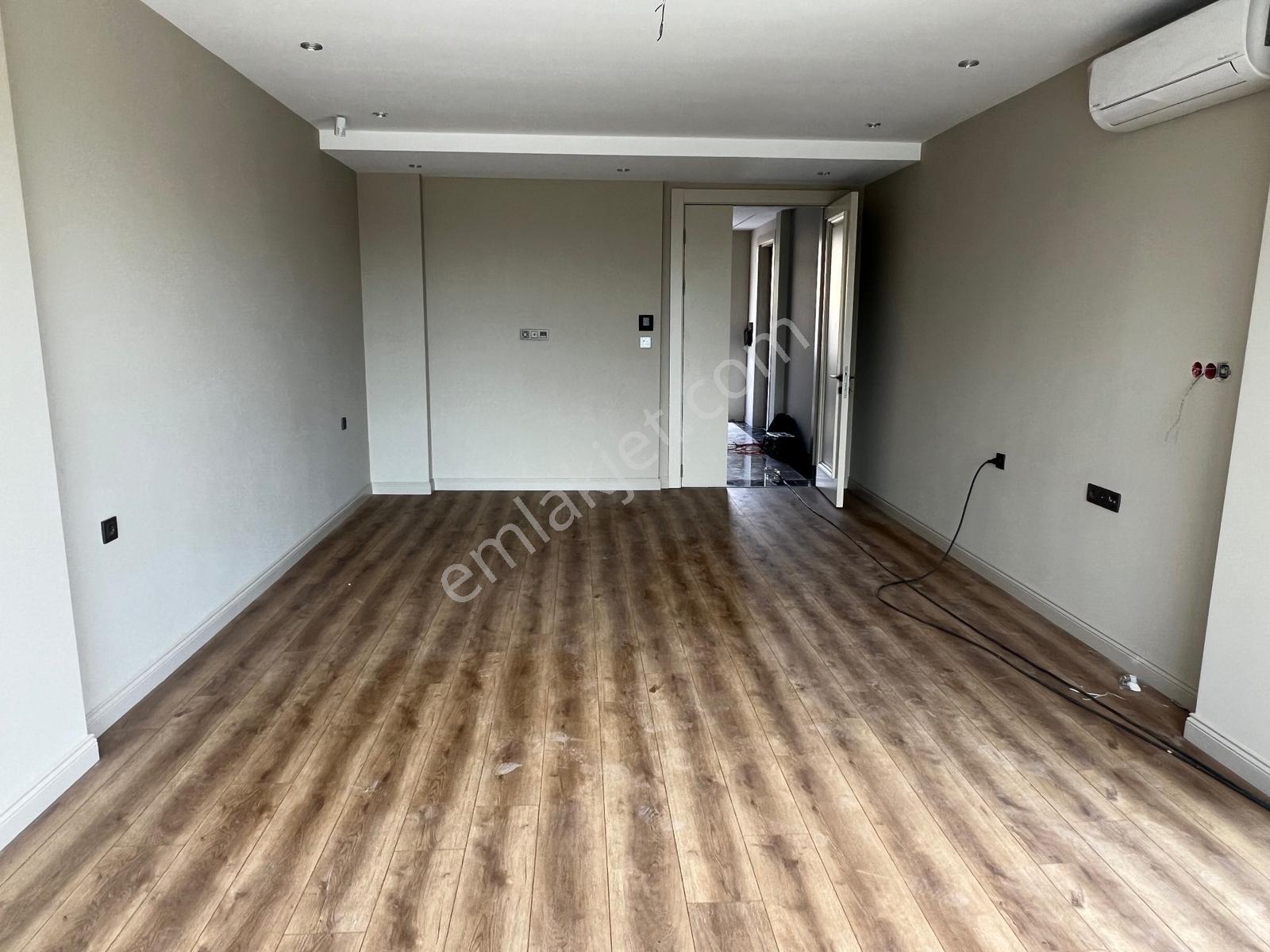 Gürpınarda Önü Kapanmaz Ultra Lüks 6+2 Hamam Saunalı Akıllıvilla - Görsel 26