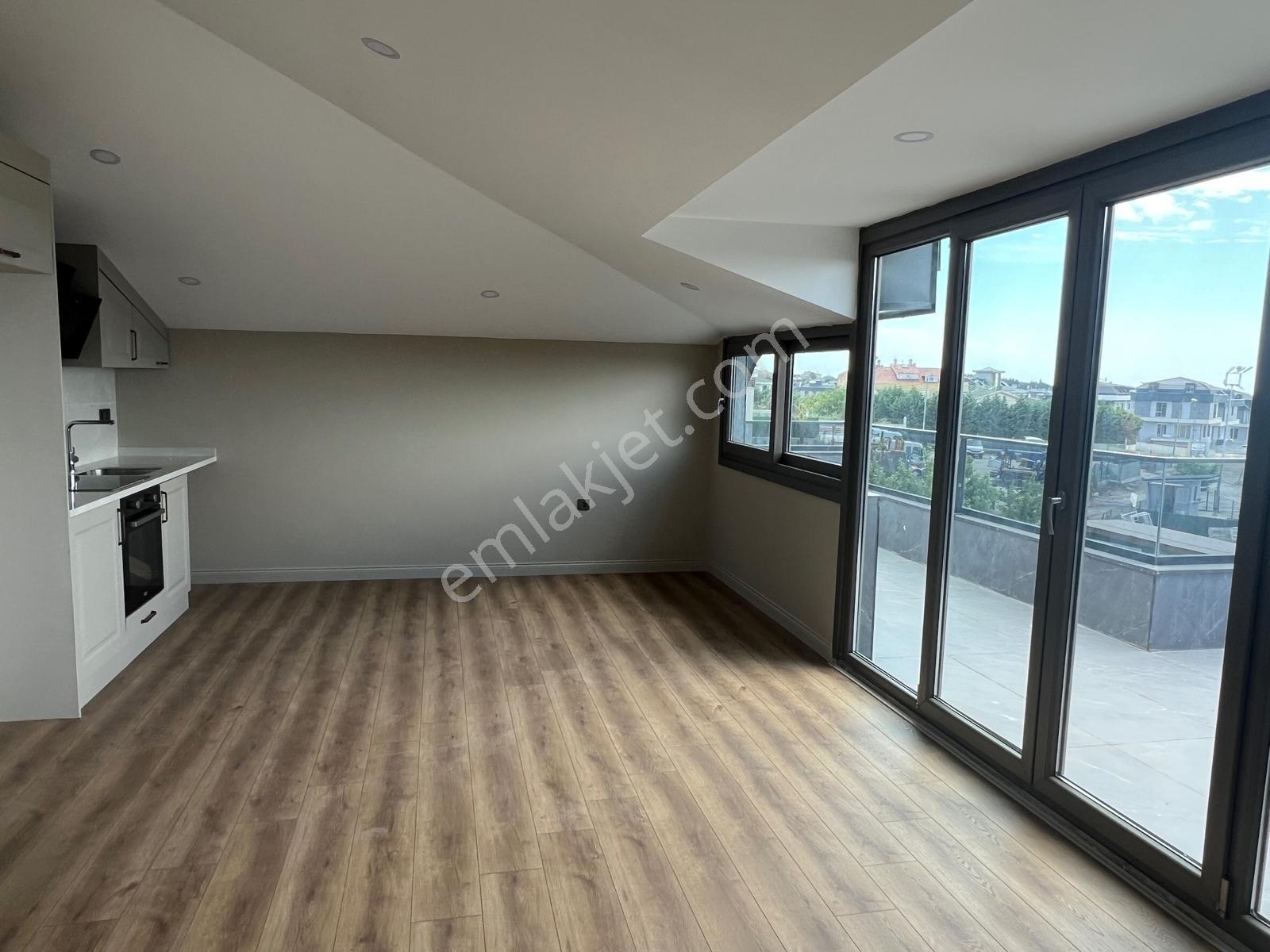 Gürpınarda Önü Kapanmaz Ultra Lüks 6+2 Hamam Saunalı Akıllıvilla - Görsel 14