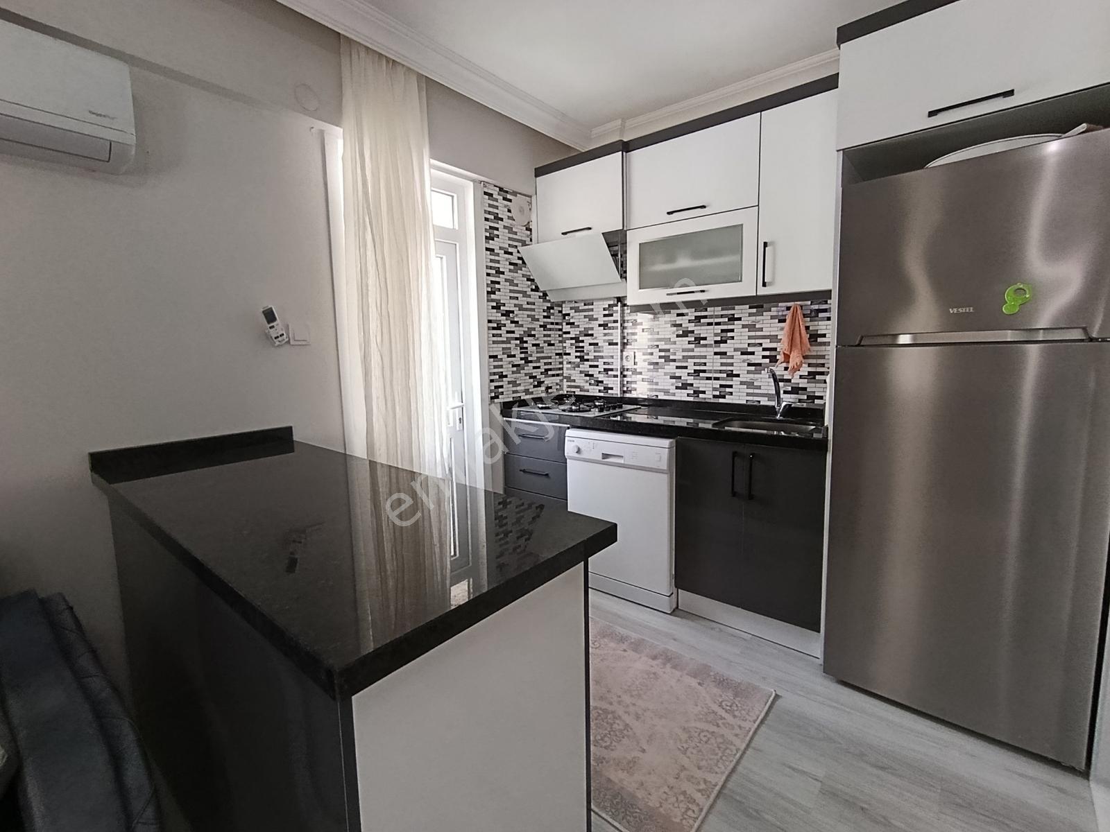 Altınkum Merkezde Denize 200 Metre Pazar İçinde Full Eşyalı 2+1 - Görsel 18