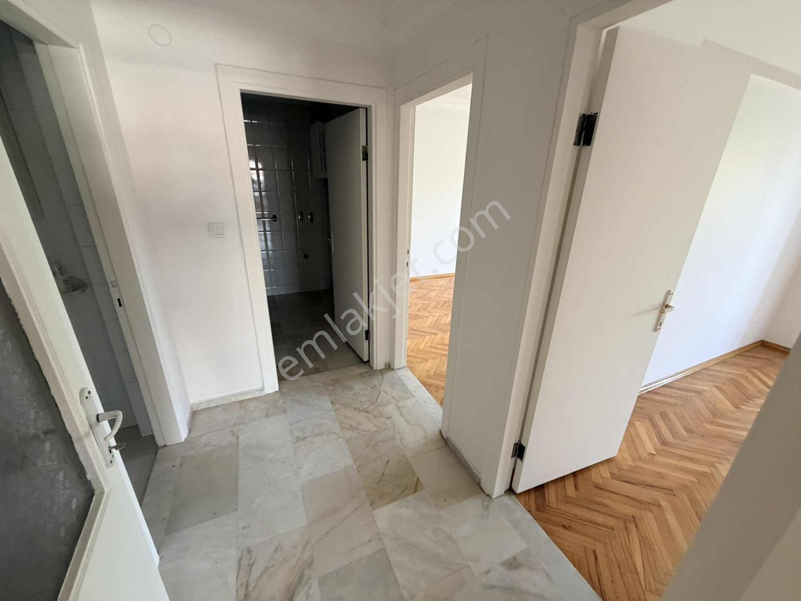İdealtepe Üst Geçitte Asansörlü Otoparklı Geniş 3+1 - Görsel 10