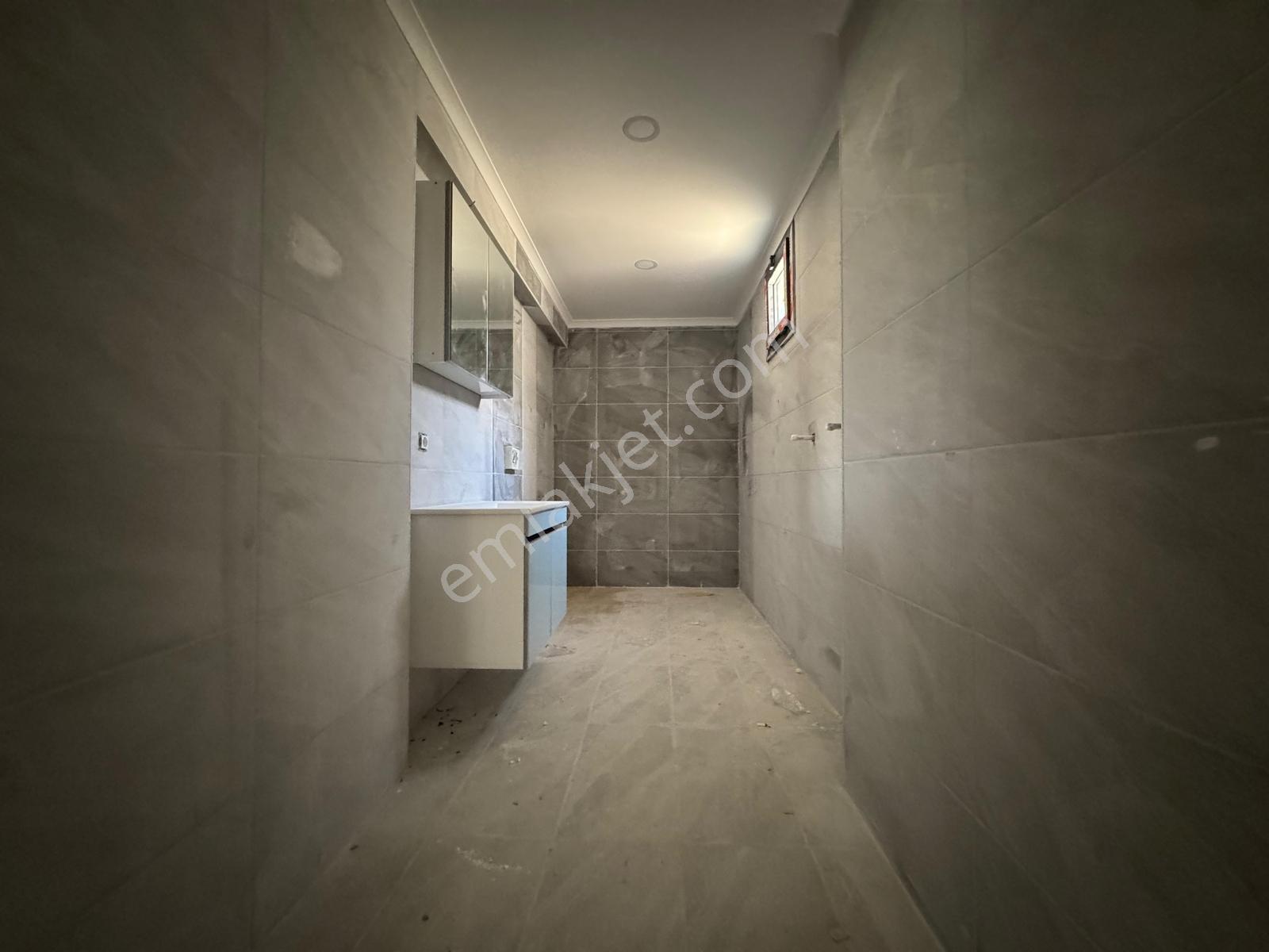 Bahçelievler Merkez'de Butik Site İçinde Lüks 2+1 Kiralık Daire - Görsel 25