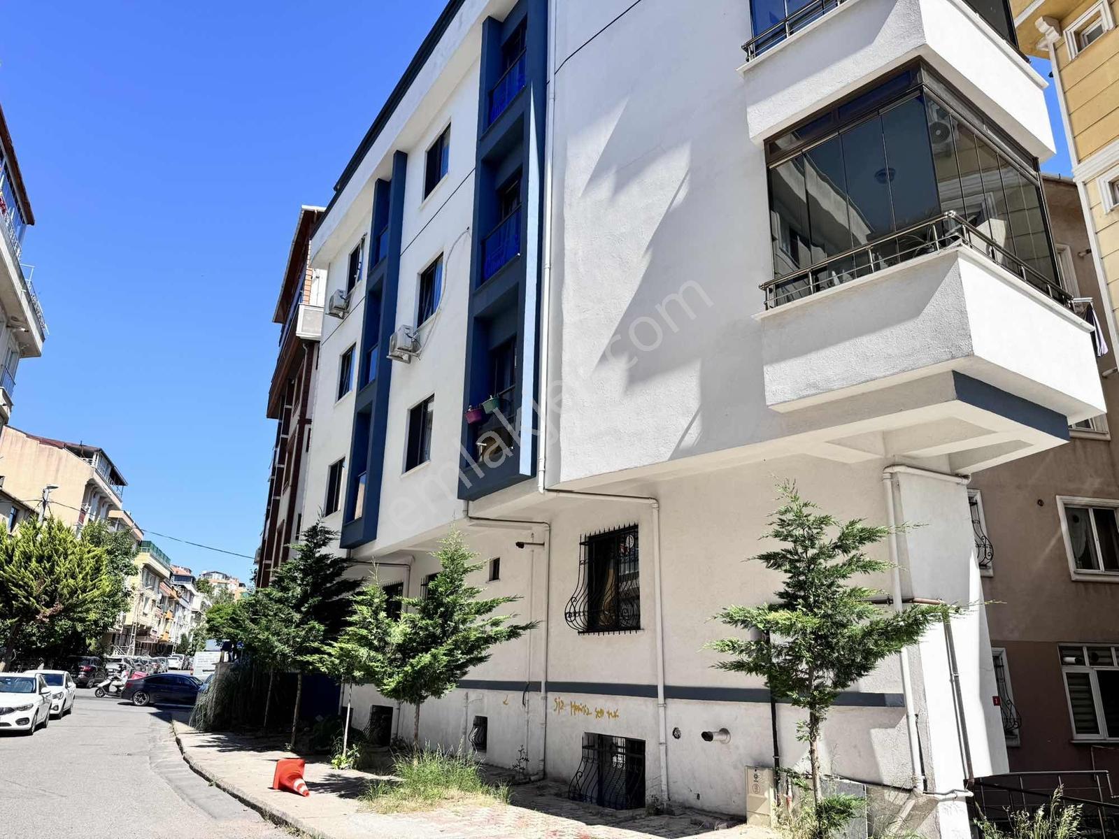 Çekmeköy M.akif Mah. Metroya Komşu 2+1 Balkonlu Daire - Görsel 23