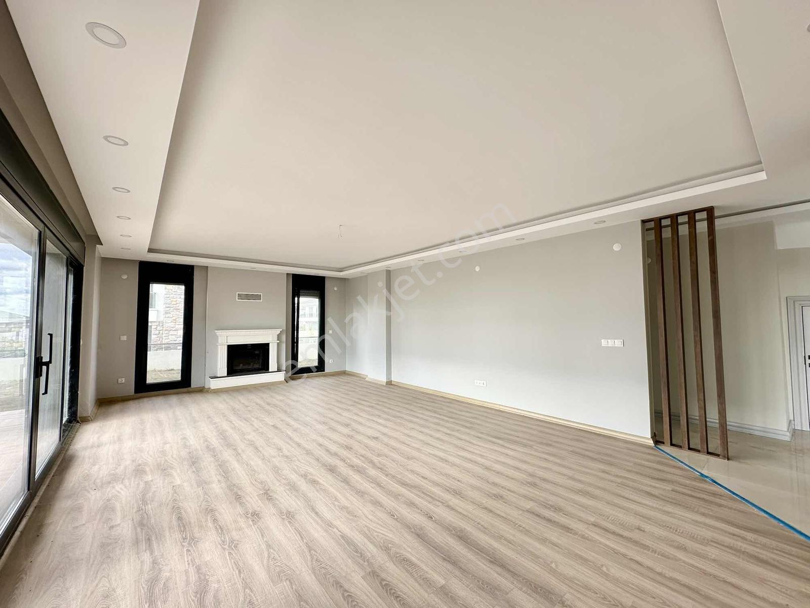 [kassel Yapı] Güvenlikli Site İçinde-500m2 Bahçeli-havuzlu Villa - Görsel 35