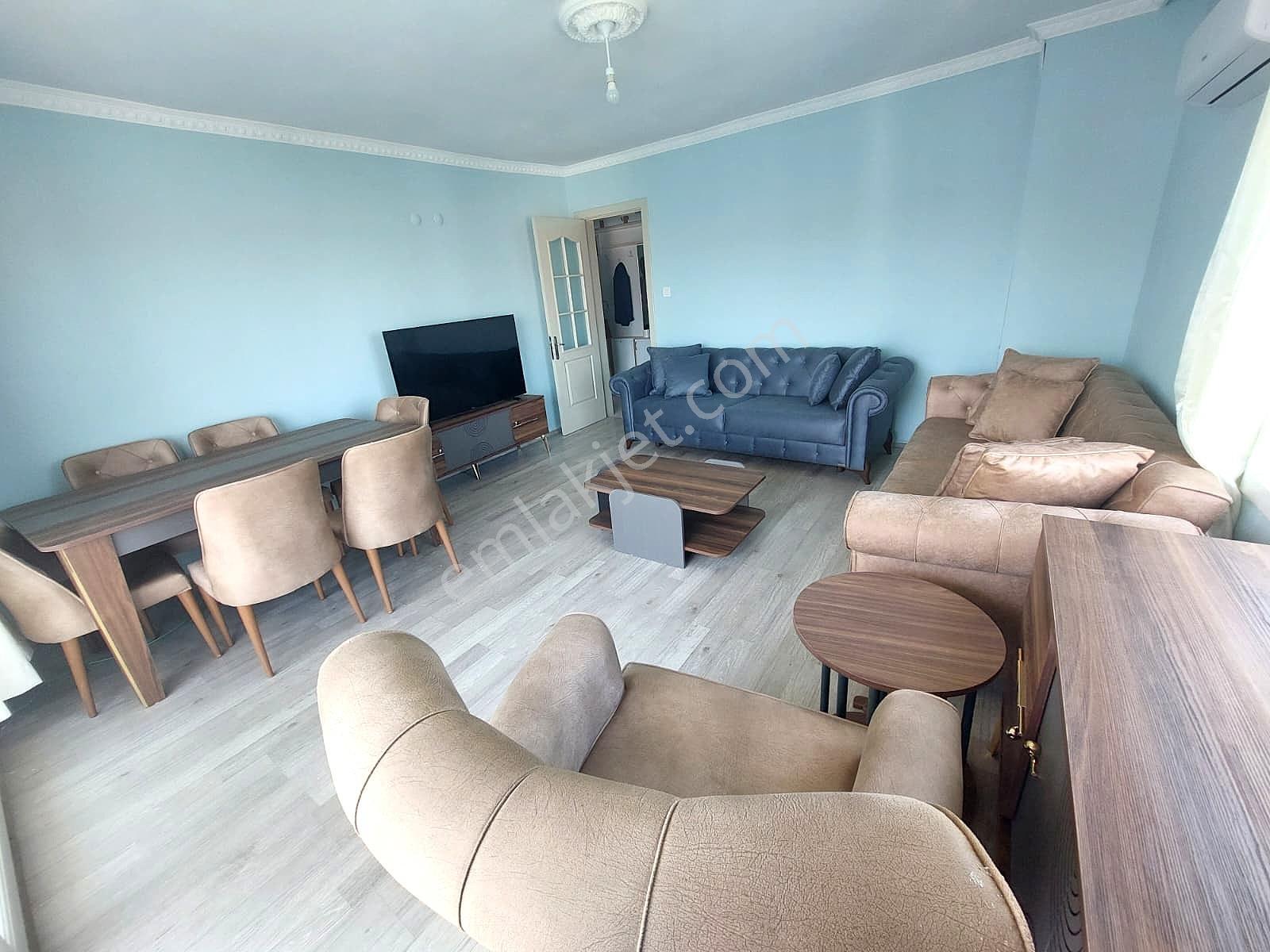 Kuşadası Kadınlar Denizi'nde Deniz Manz 2+1 Eşyalı Satılık Daire - Görsel 3