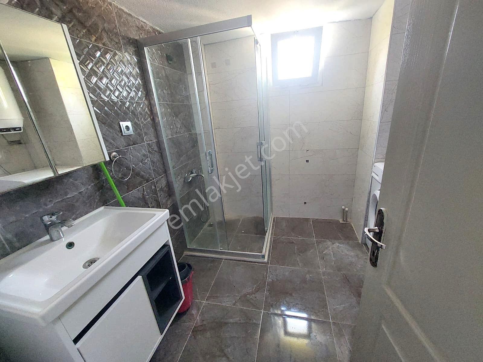 Kuşadası Kadınlar Denizi'nde Deniz Manz 2+1 Eşyalı Satılık Daire - Görsel 17