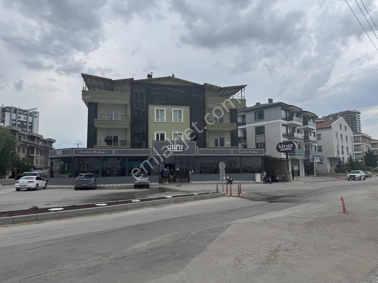 Sağlam Emlaktan Selçukluda Kiralık 2+1 Daire - Görsel 12