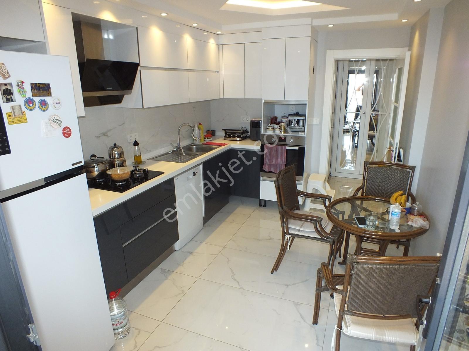 Tuzla İstasyon Mah. Marinaya Yakın Marmaraya Yakın 3+1 Kiralık - Görsel 30