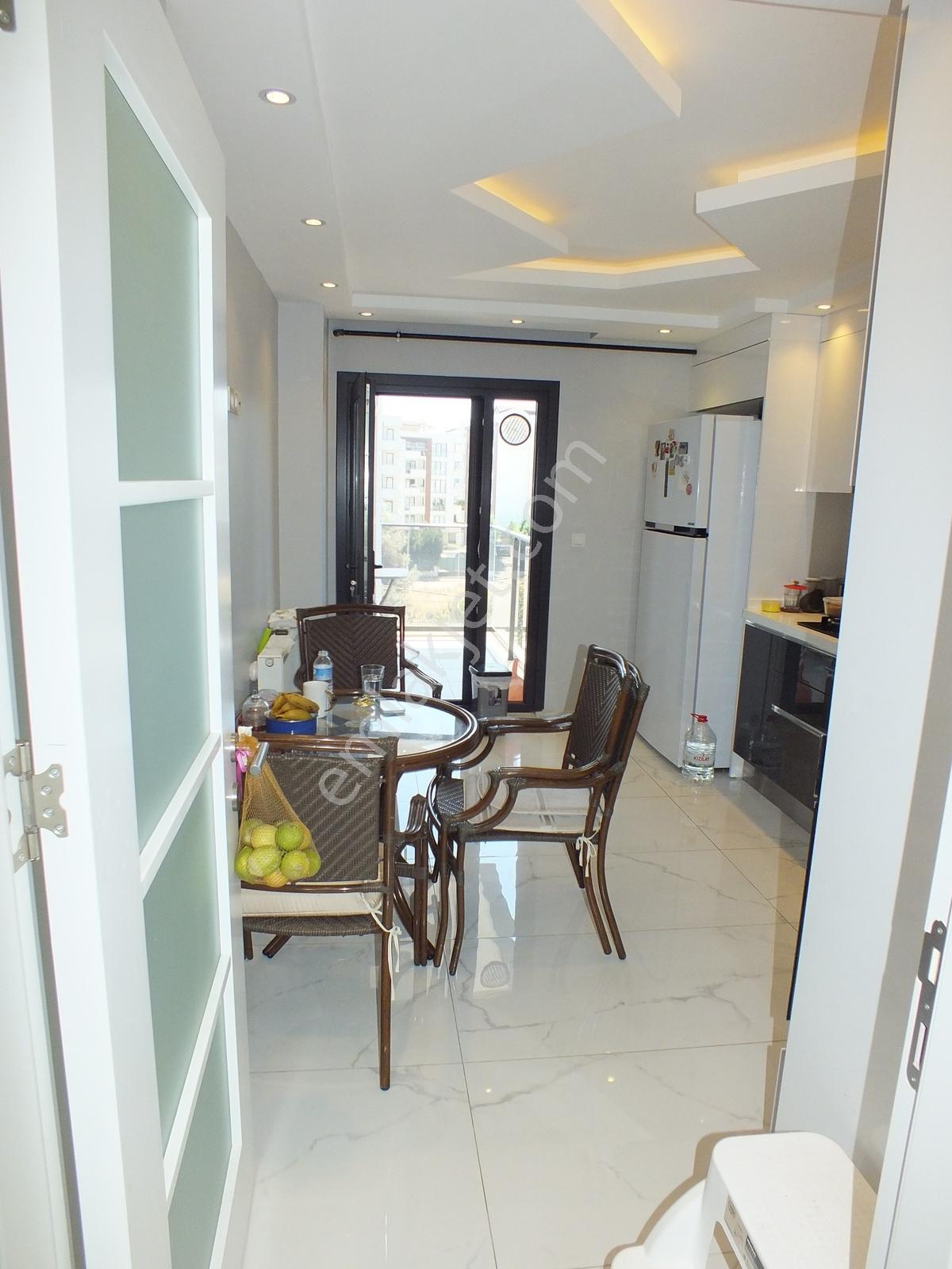 Tuzla İstasyon Mah. Marinaya Yakın Marmaraya Yakın 3+1 Kiralık - Görsel 22