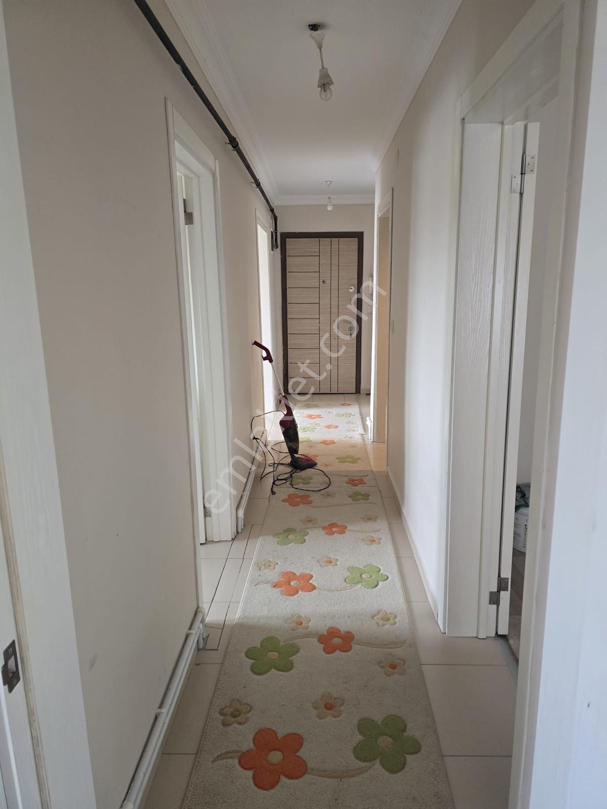 Ege Emlak'tan Cumhuriyet Sitesinde Ara Kat Kiralık Eşyalı 2+1 - Görsel 16