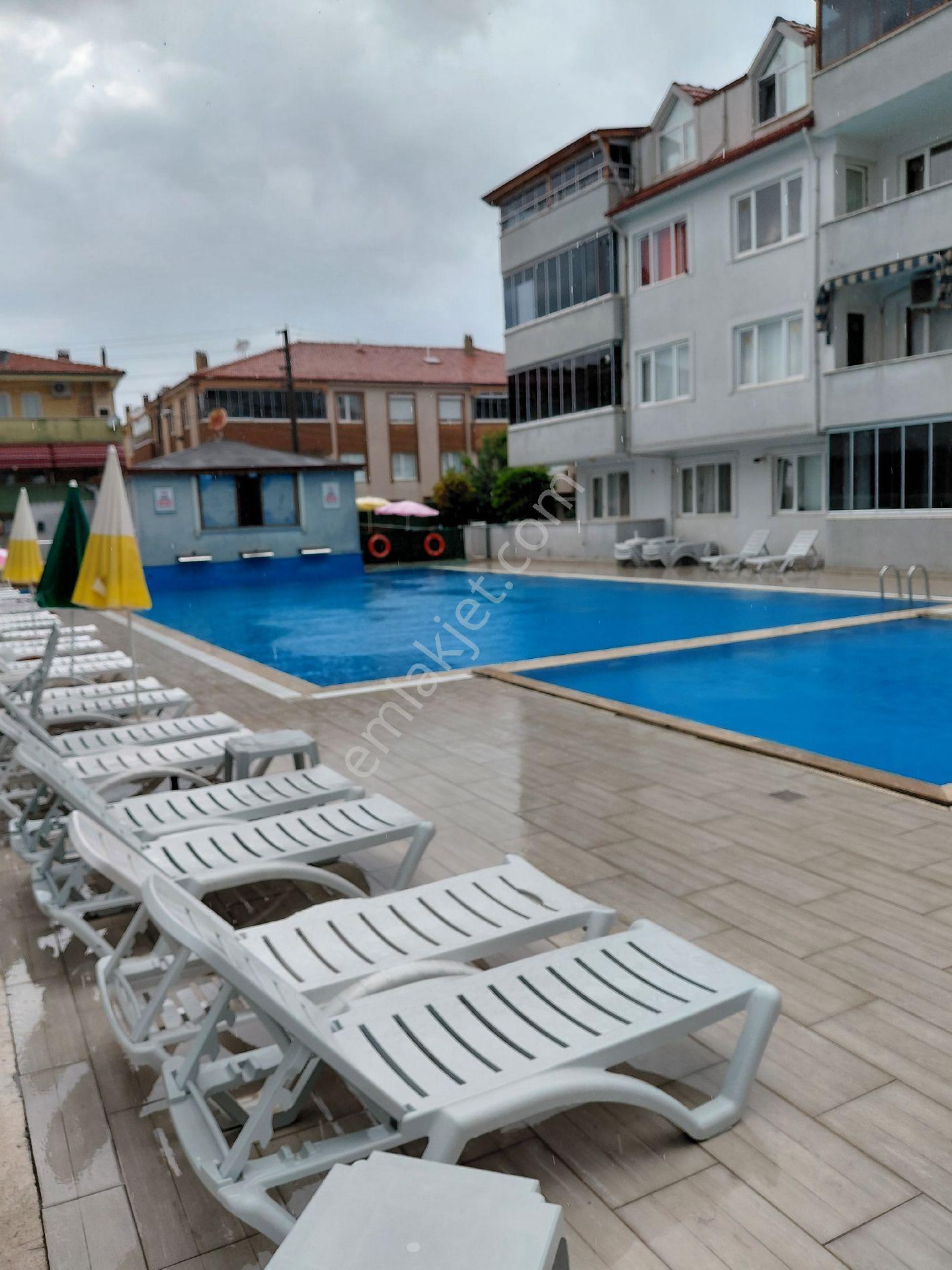 Karasu Deniz Manzaralı Havuzlu 2+1 Fırsat Daire