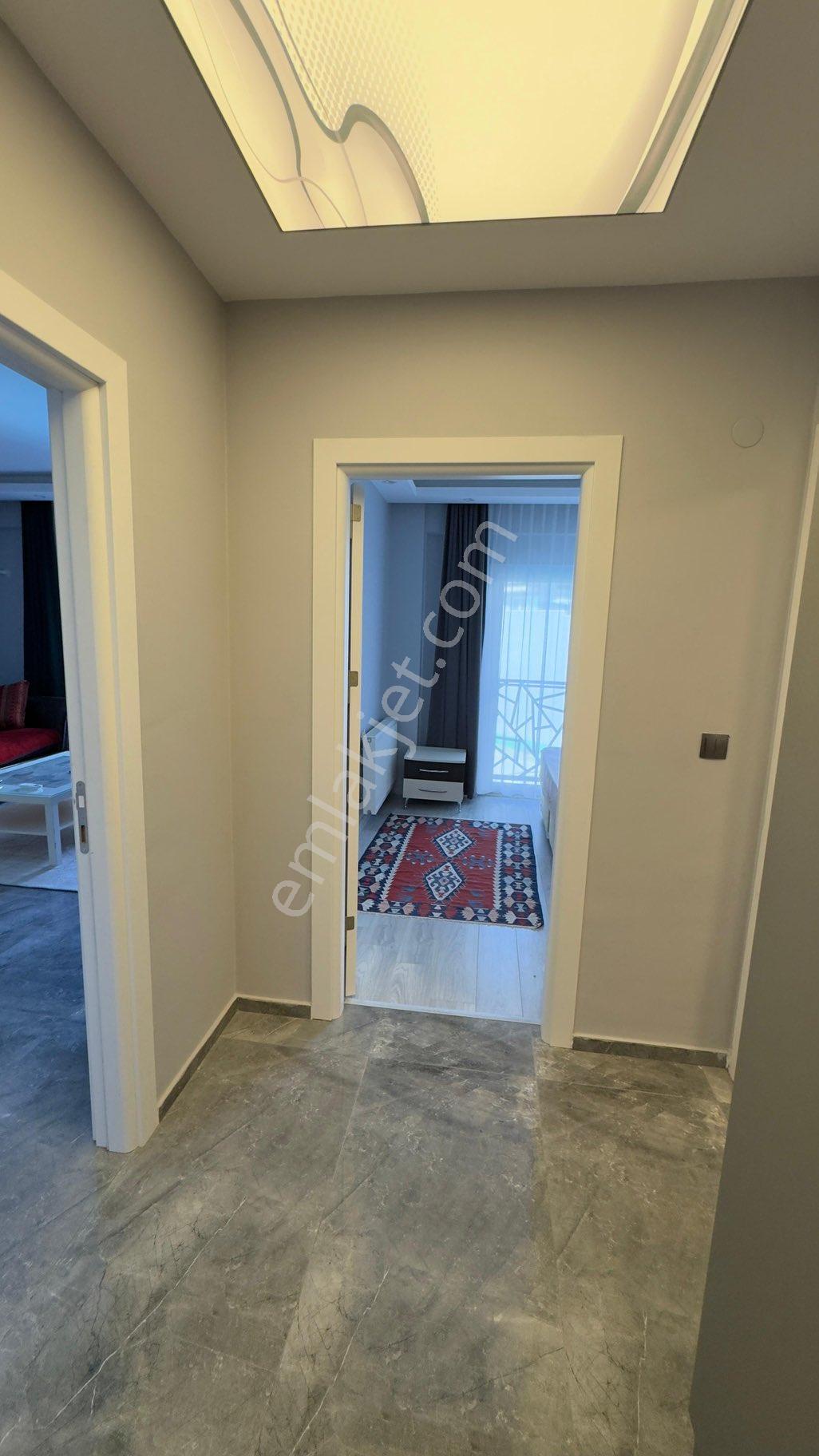 İkiçeşmelikte Havuzlu Sitede Eşyalı 1+1 Kiralık Daire - Görsel 8