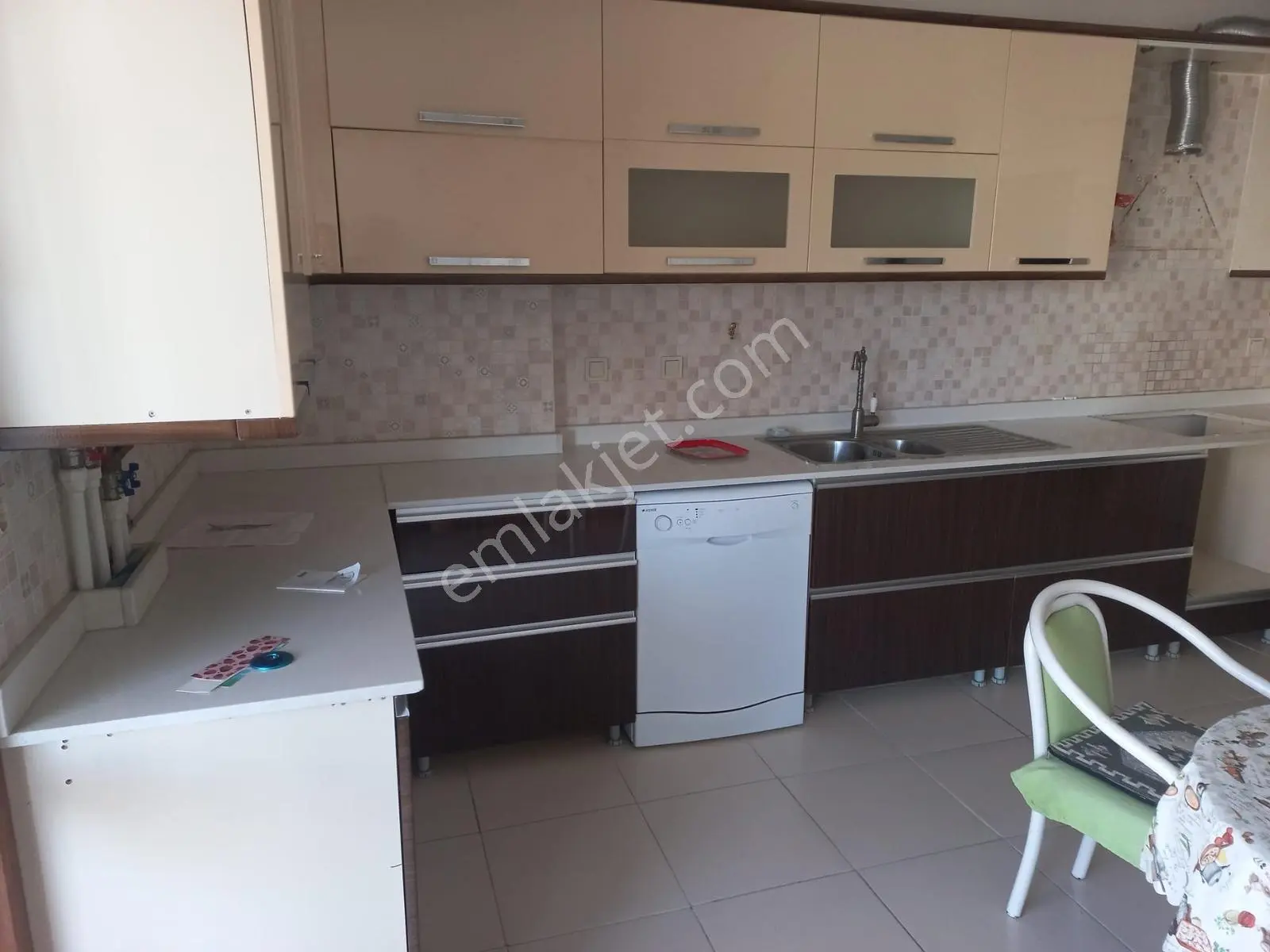 Bağlıca Mermeroğlu Caddesi Üzerinde Sitede Ara Kat Kiralık Daire - Görsel 4