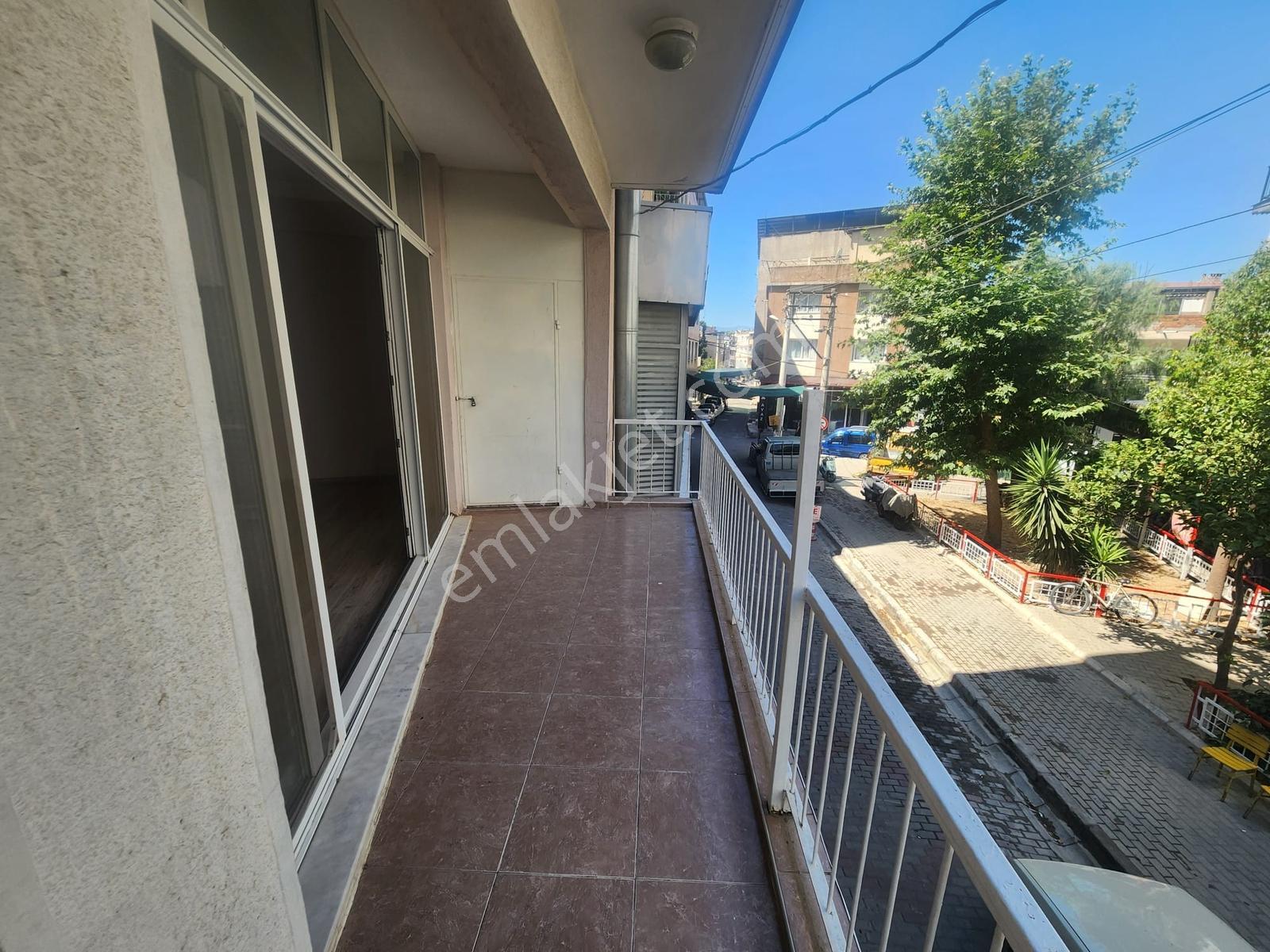 Sancak Camii Sokağında Kiralık 3+1 Daire - Görsel 17
