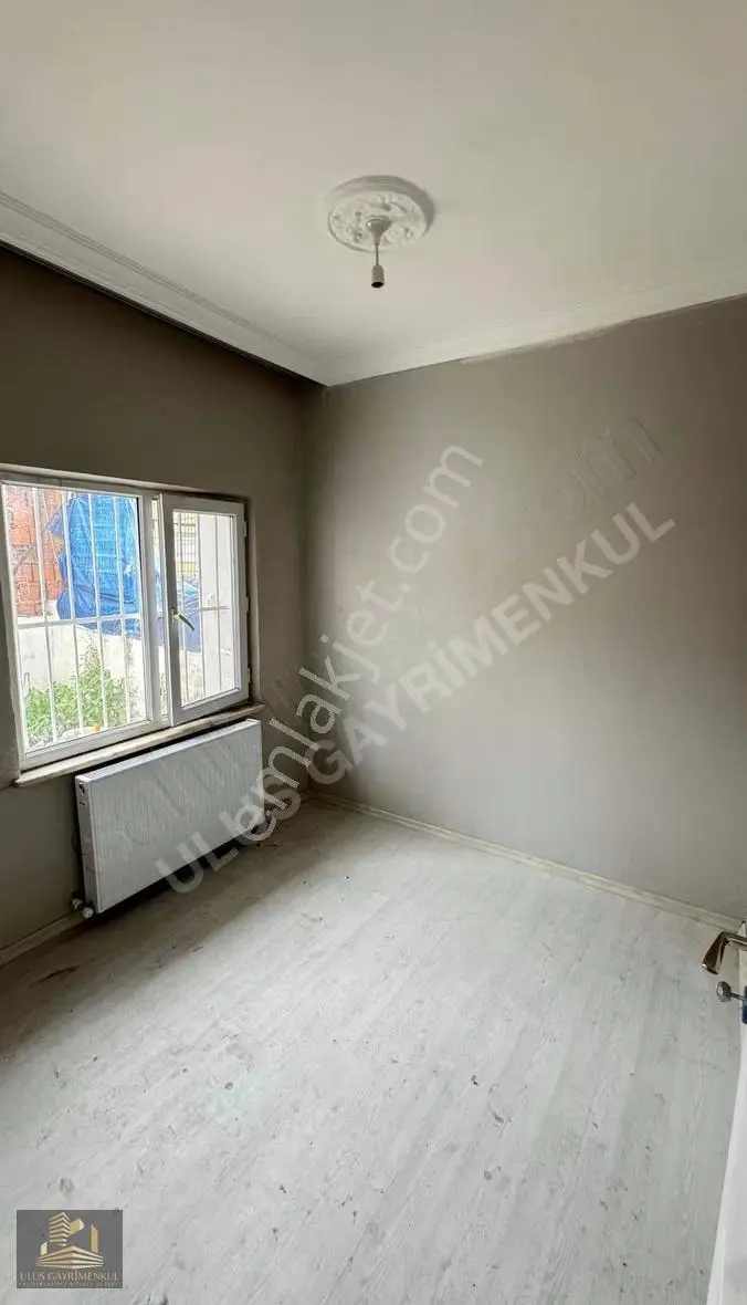 Ulus'tan Kocamustafapaşa'da Sıfır Tadilatlı Kiralık Daire - Görsel 2
