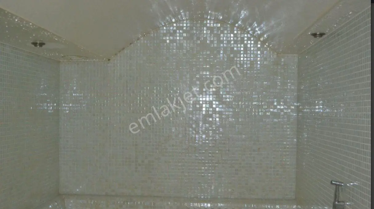 Fethiye Taşyaka Mahallesi'nde Kiralık 222 M² Geniş Daire