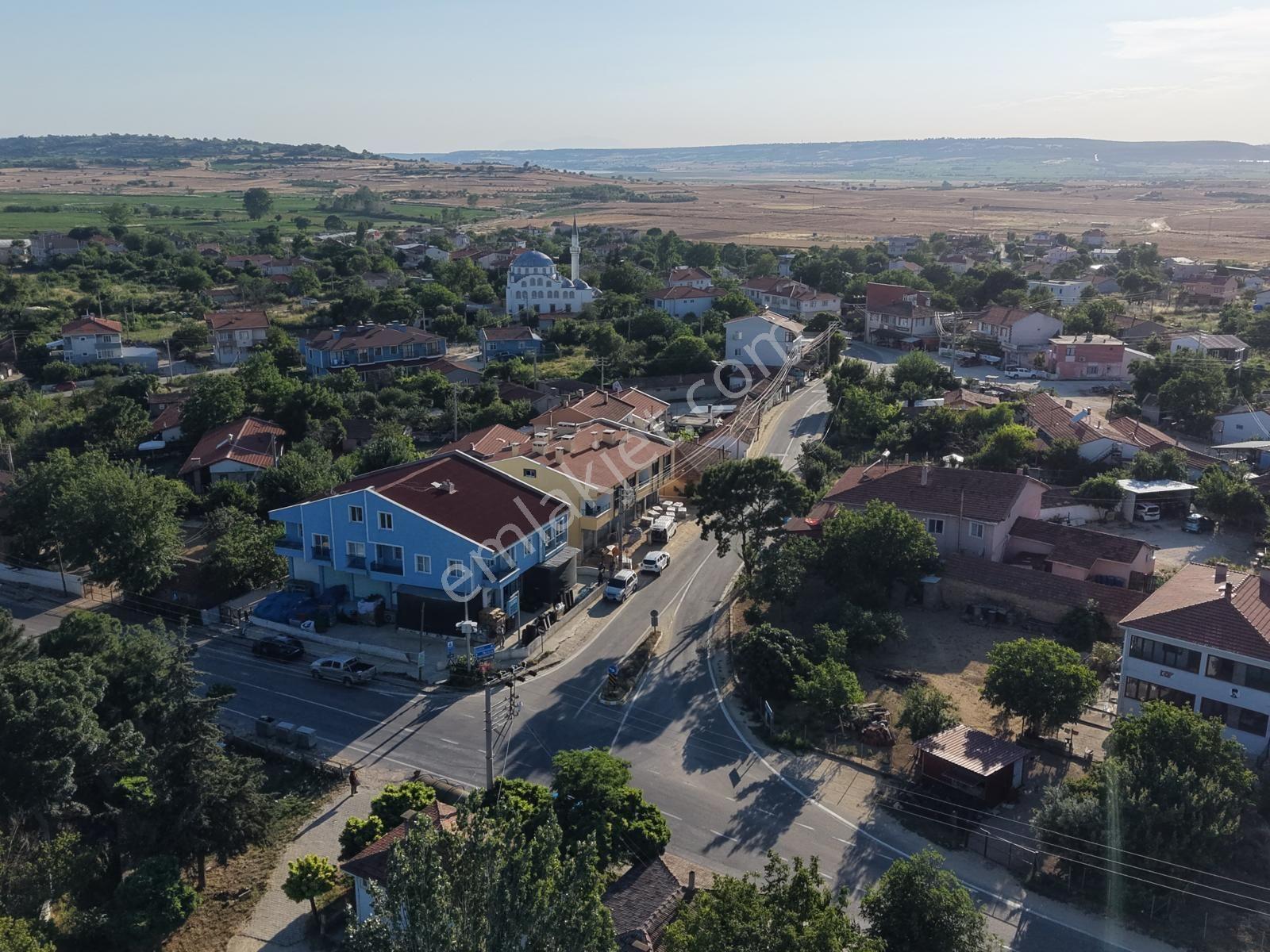Ege Emlak'tan Mecidiye Köyünde Zincir Market Üstü Satılık Yazlık Daire - Görsel 14