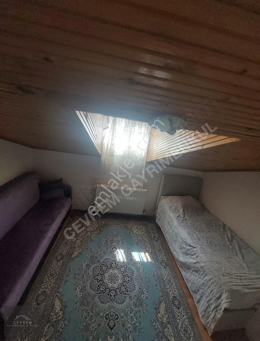**çevrem** Gültepe'de Harika Konumda Metrobuse Yakın 4+1 Dubleks - Görsel 4