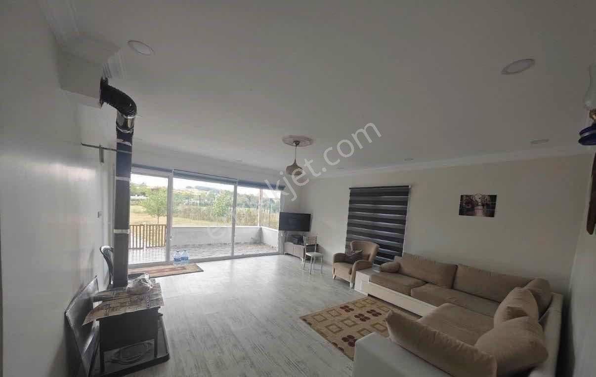 Müstakil Ev Köy Merkezinde 1550m2 Elektrik Su Altyapı Baglı - Görsel 13