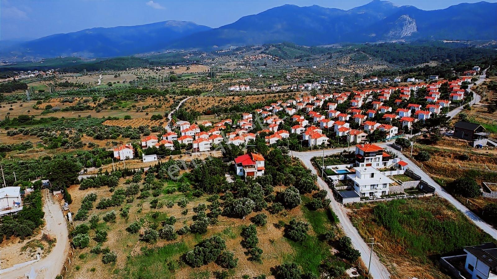 Kemalpaşa Yukarıkızılca Satılık 350 M2 Müstakil 5+1 Villa - Görsel 18