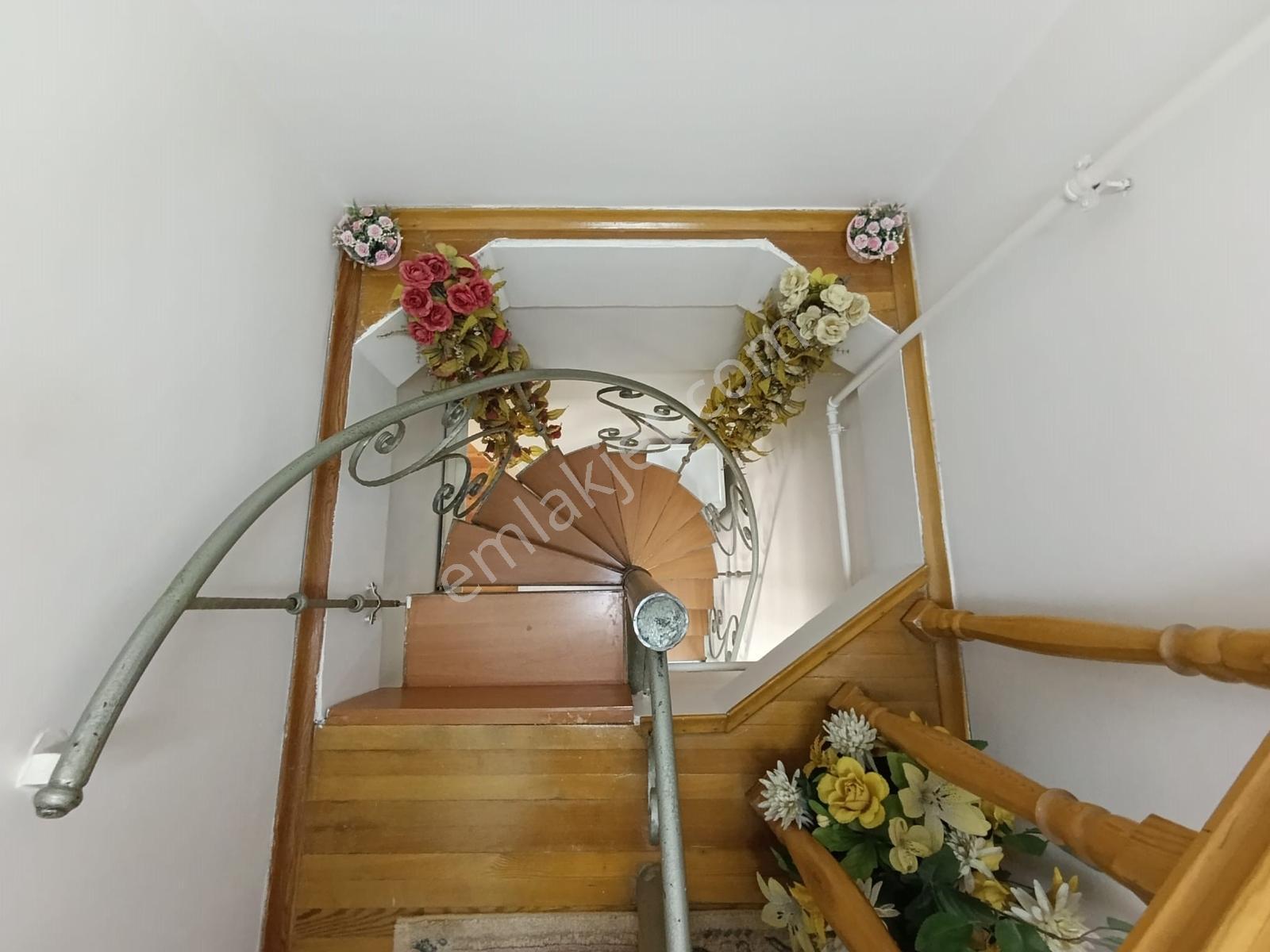 Denizli İstiklal Mh. Diş Hastanesi Altında 190 M2 Dubleks Daire - Görsel 4