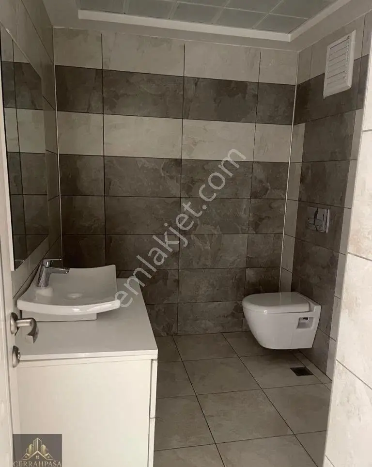 Esenyurt Cumhuriyet Mahallesi’nde Metrobüse Yakın Teraslı 1+1 Kiralık Daire - Görsel 5