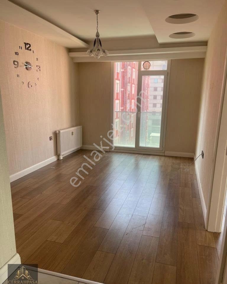 Esenyurt Cumhuriyet Mahallesi’nde Metrobüse Yakın Teraslı 1+1 Kiralık Daire - Görsel 6