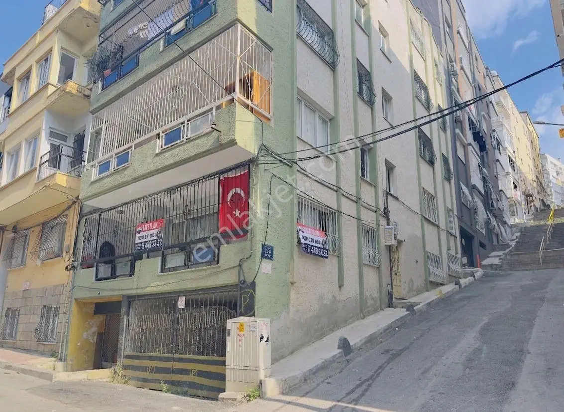 Remax Arma'dan İzmir Konak Üçyol Metroya Yakın 3+1 Satılık