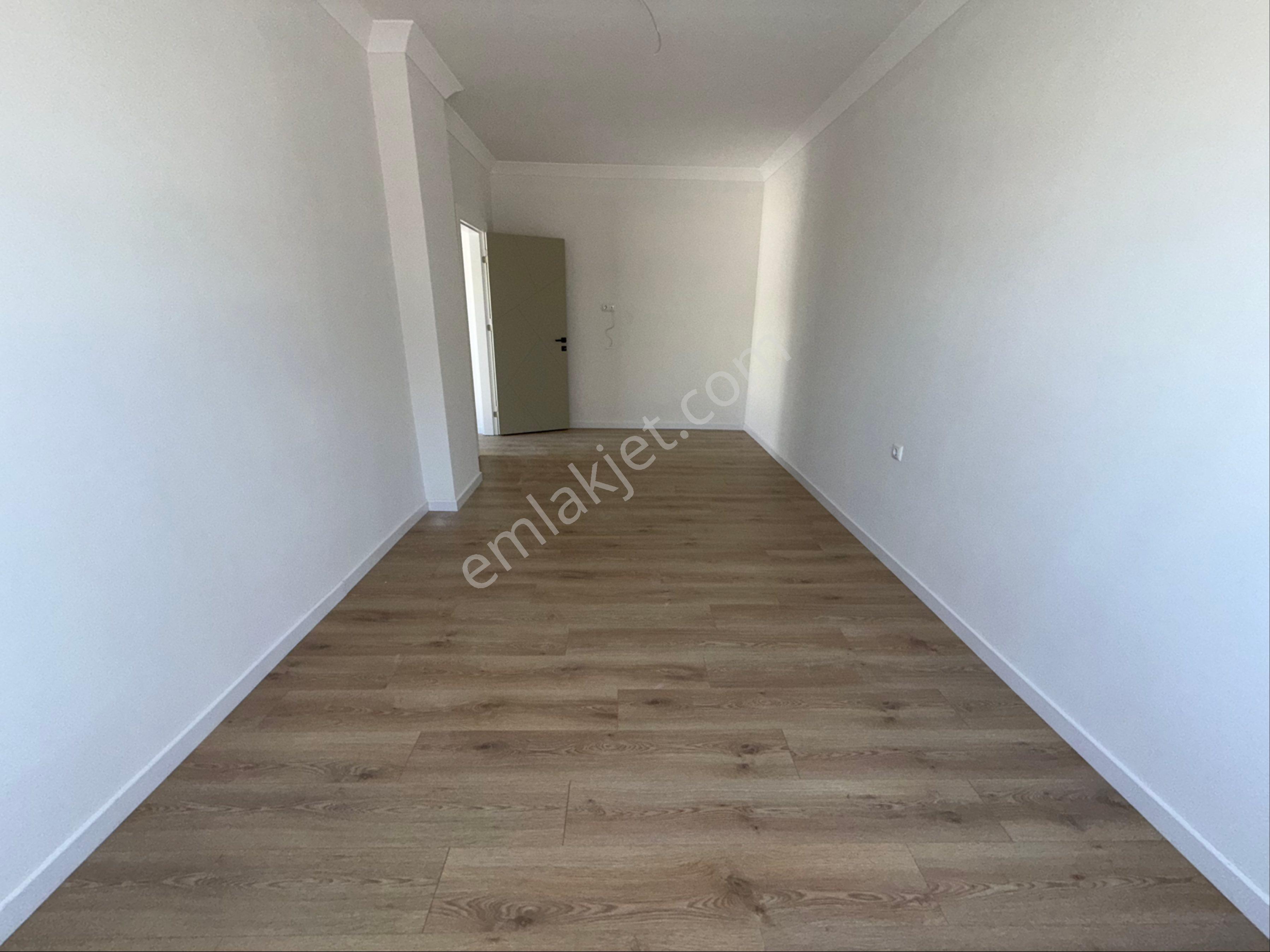 Akhisar Reşatbey’de Asansörlü Satılık Yerden Isıtmalı 3+1 Sıfır Dublex Daire - Görsel 13
