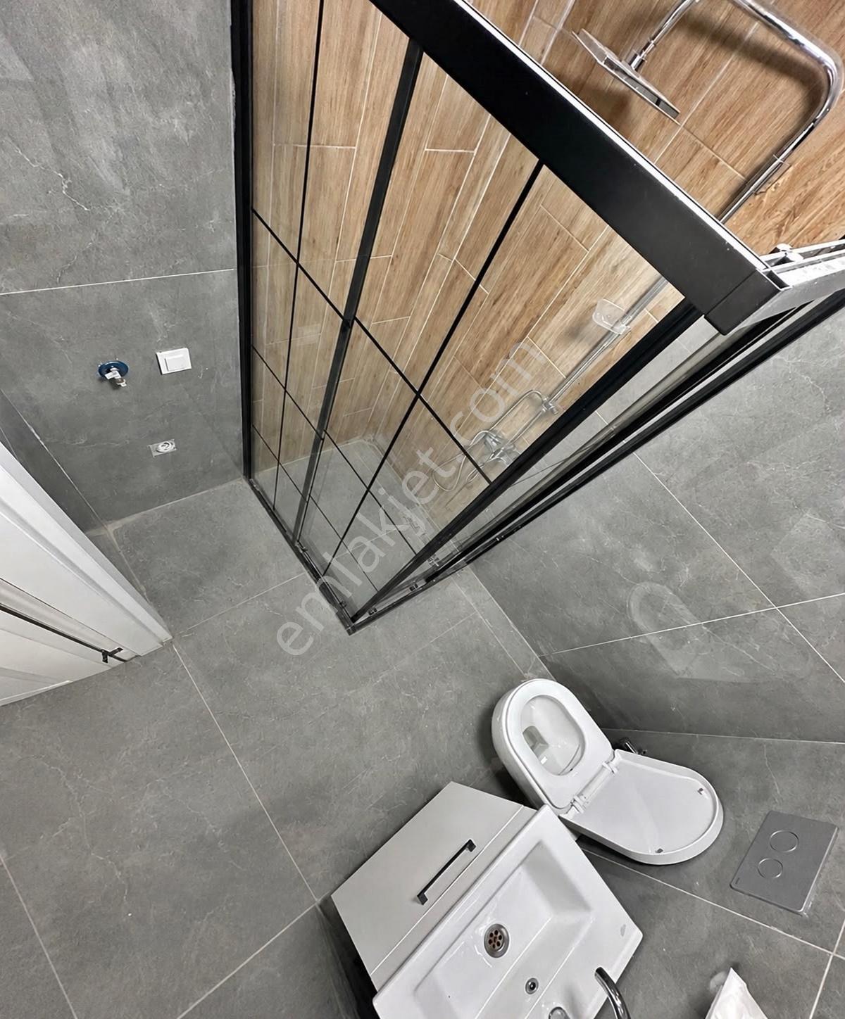 İncek'te Plaza İçerisin'de Her İşe Uygun Kiralık Ofis - Görsel 27