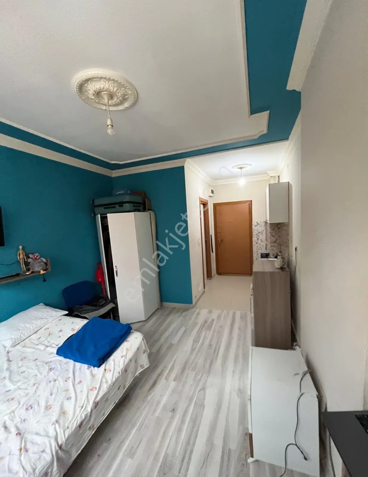 B&u Gayrimenkulden Özaydınparkta Satılık Eşyalı 1+0 Daire.