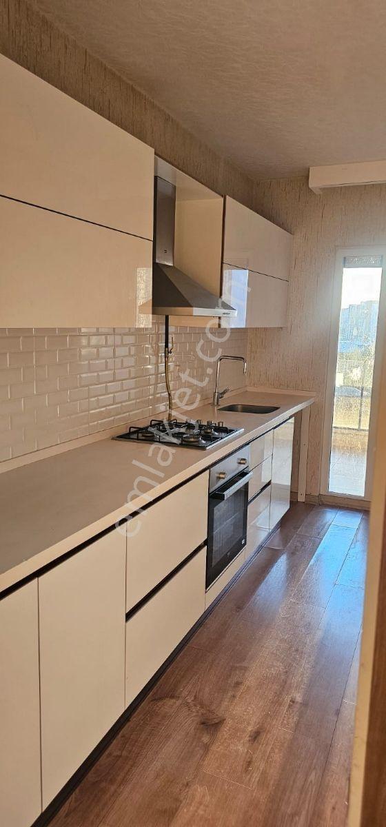 Prestij Optimum Sitesinde Satılık 3+1 Ara Kat Daire