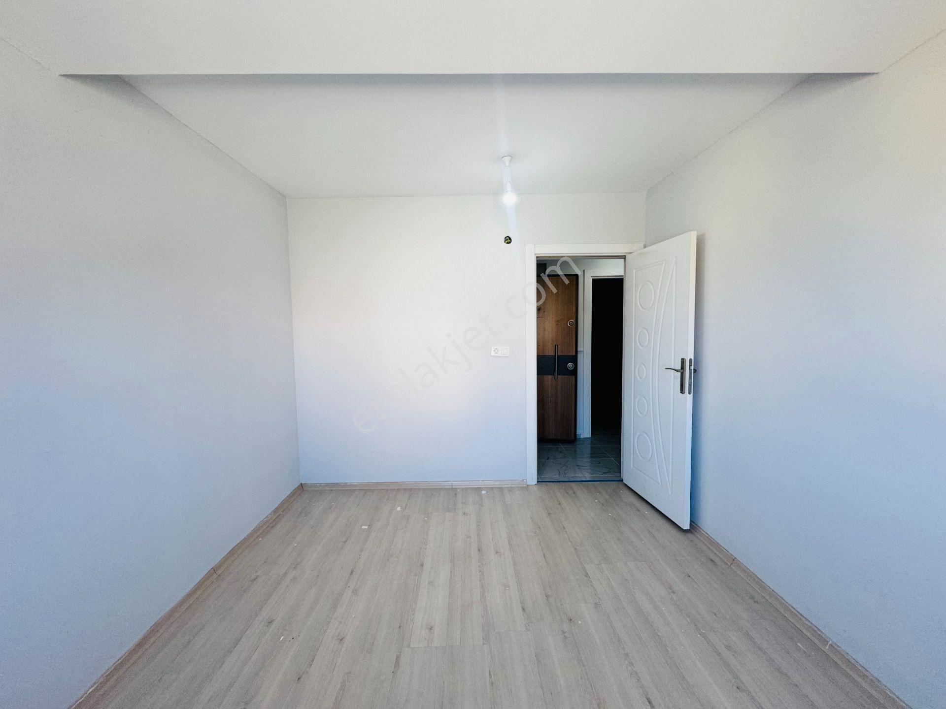 Güven'den Kapaklı'da Caddeye,hastaneye Yakın Ön Cephe Kiralık 3+1 Daire - Görsel 11