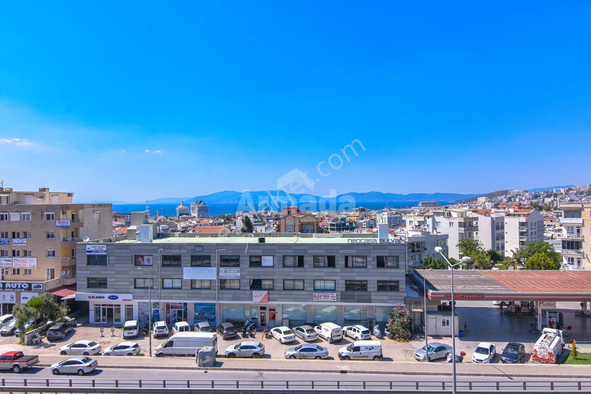 Kuşadası Çevreyolu Üzerinde Deniz Manzaralı Tam Eşyalı Daire - Görsel 16