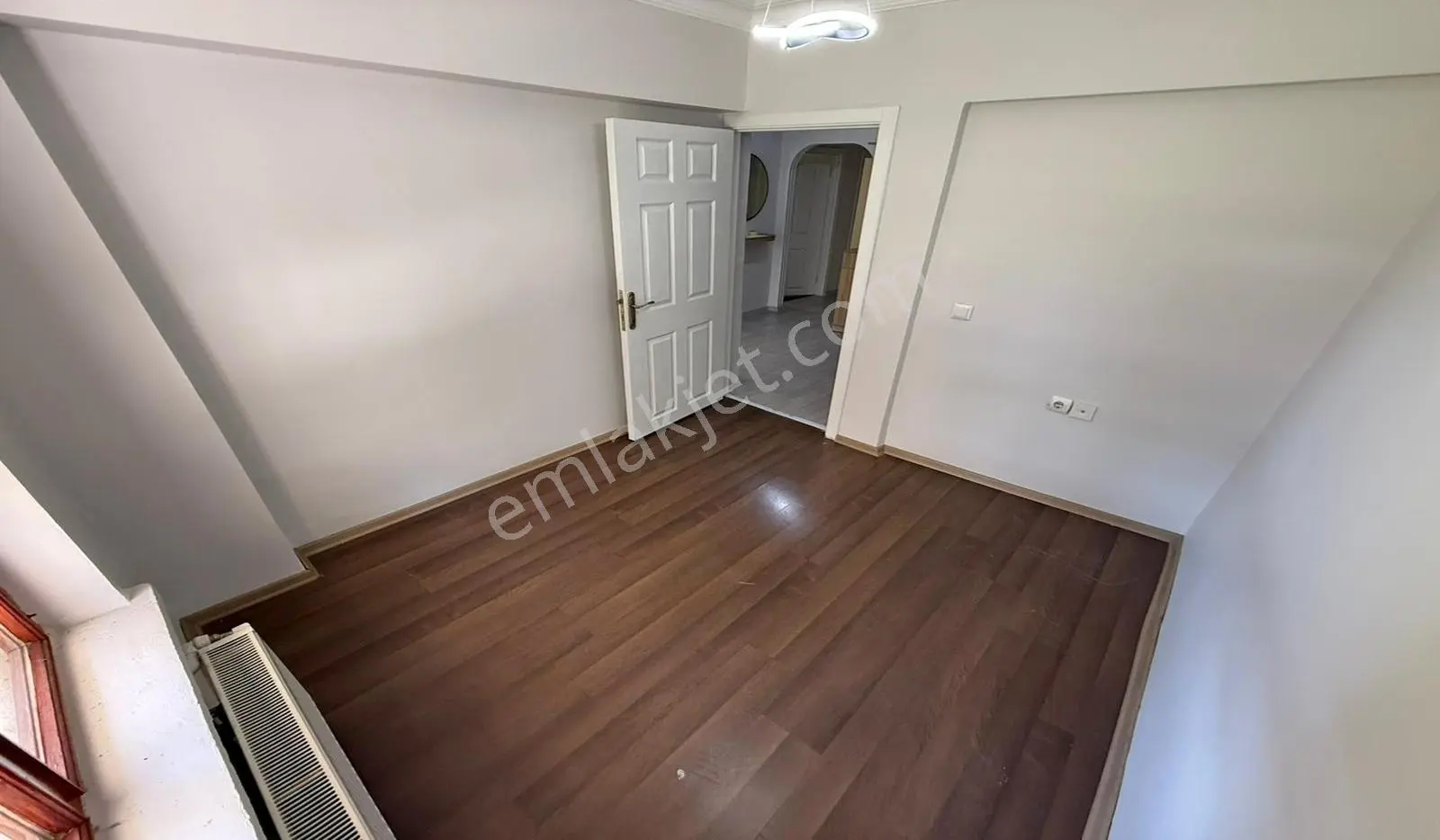 Bademlik Cadde Yakını 3+1 Yüksek Giriş Ön Cephe Full Yapılı - Görsel 7