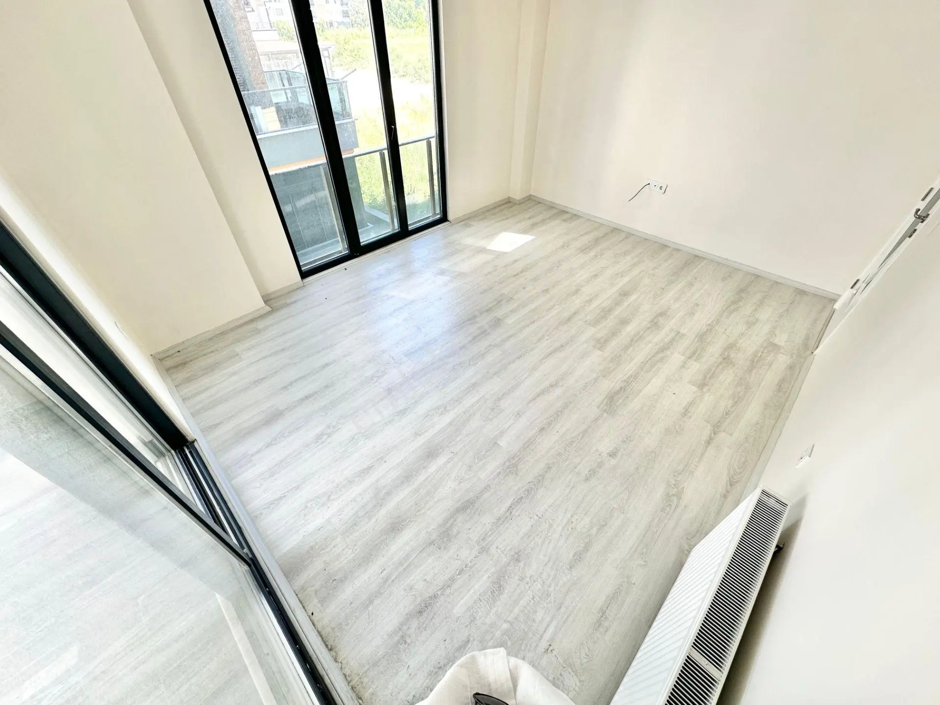 ⭐ay Emlaktan⭐altınkum'da Kombili Ayrı Mutfak Arakat Ebeveyn Banyolu Şık Tasarımlı Satılık 2+1 Daire - Görsel 21