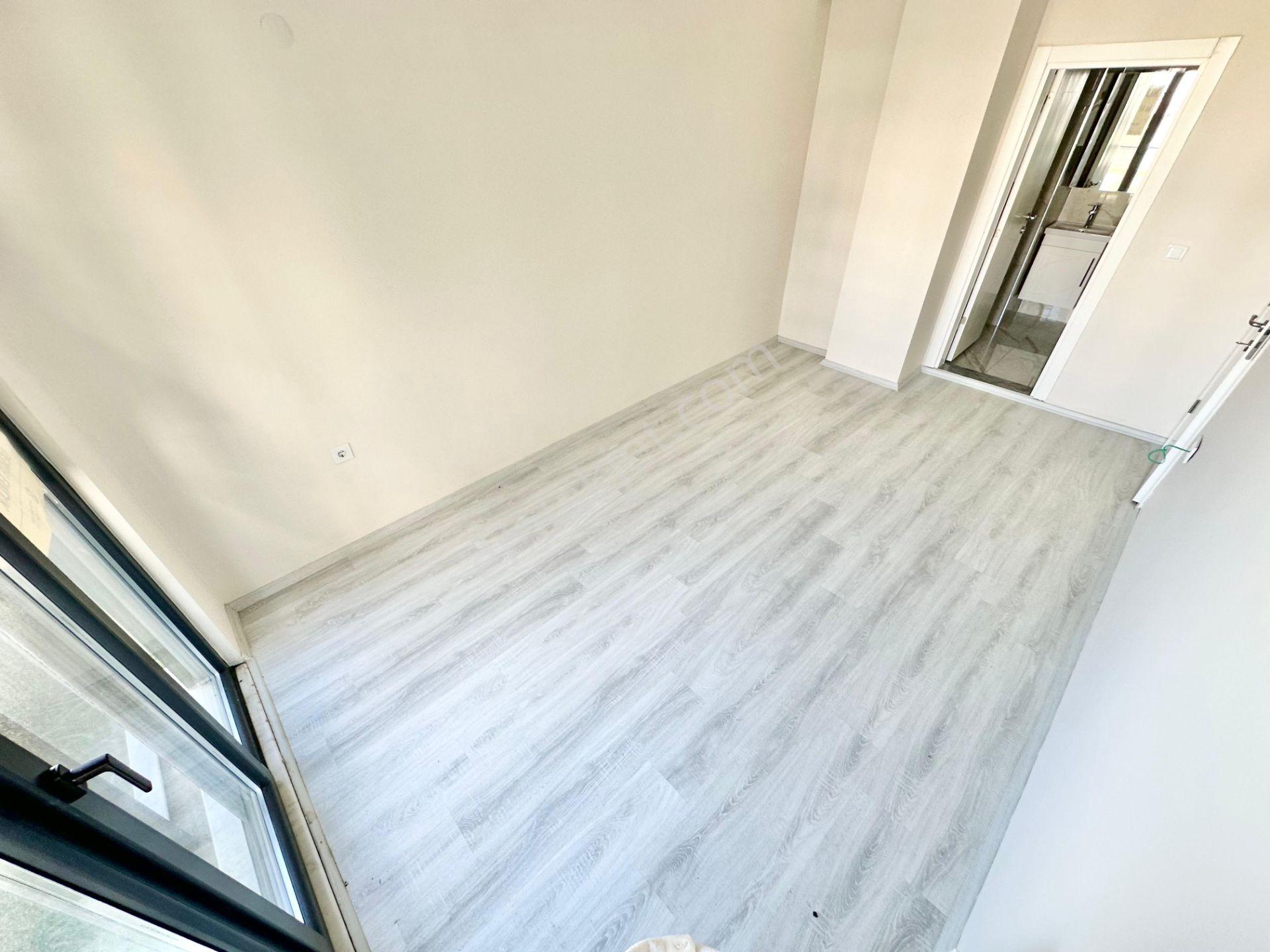 ⭐ay Emlaktan⭐altınkum'da Kombili Ayrı Mutfak Arakat Ebeveyn Banyolu Şık Tasarımlı Satılık 2+1 Daire - Görsel 9