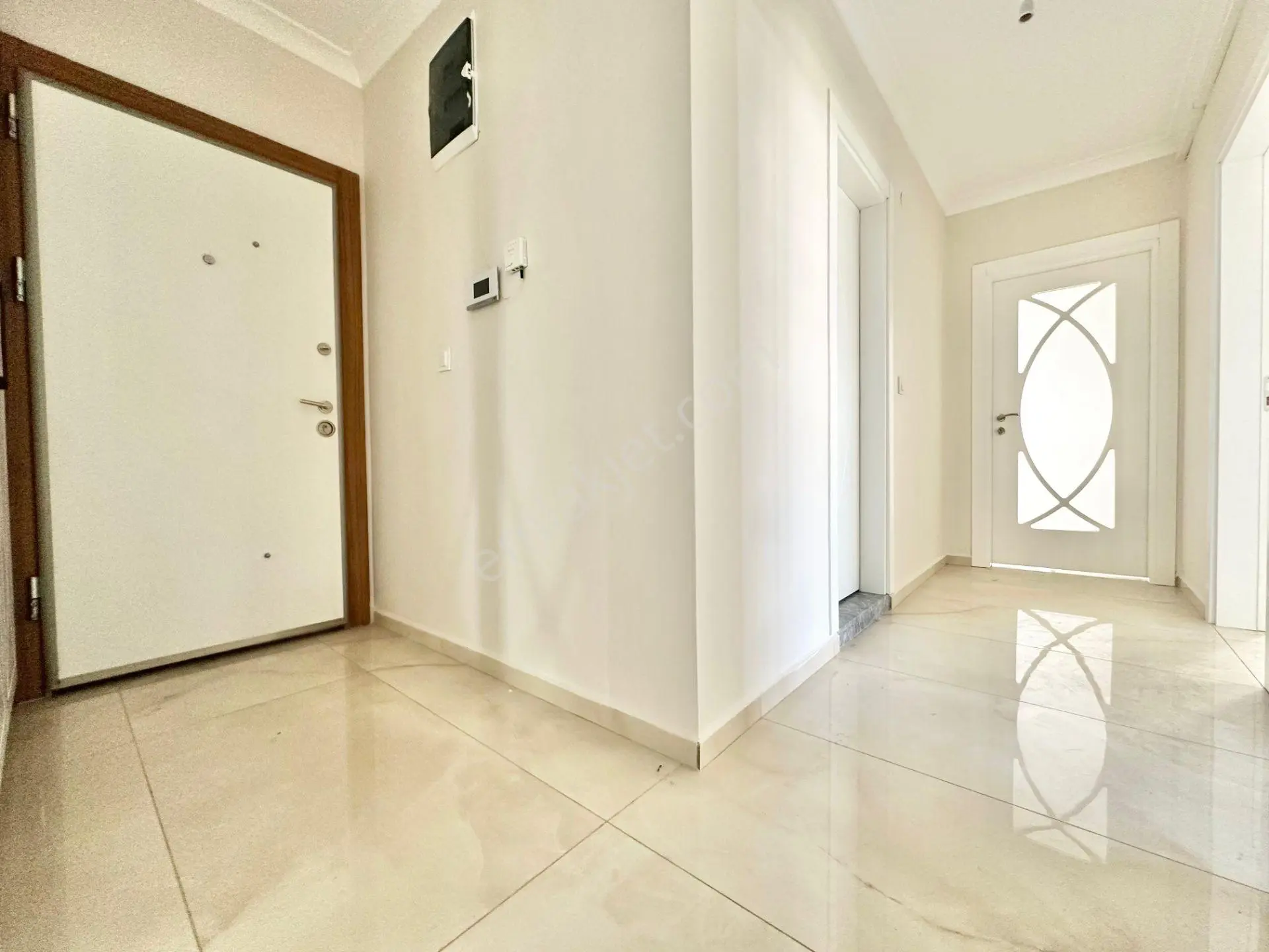 ⭐ay Emlaktan⭐altınkum'da Kombili Ayrı Mutfak Arakat Ebeveyn Banyolu Şık Tasarımlı Satılık 2+1 Daire - Görsel 30