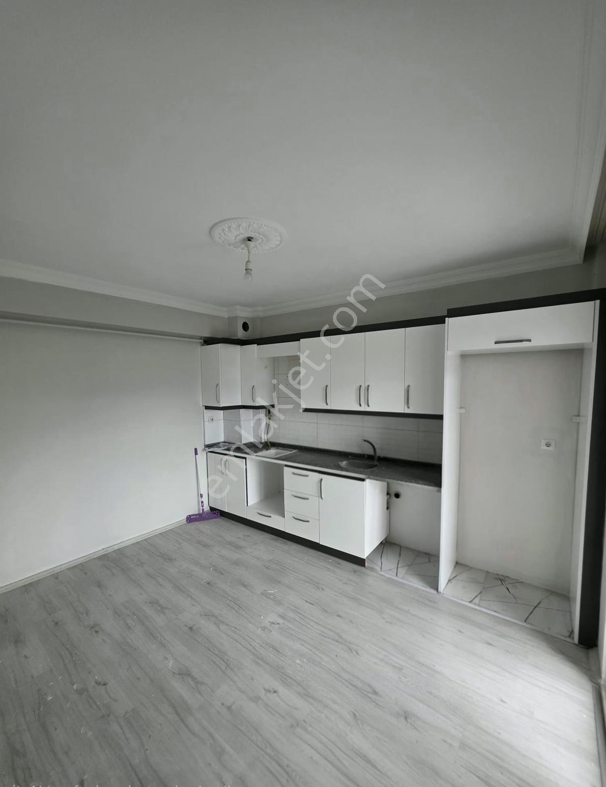 Merkeze Yakın Kiralık 3+1 Daire - Görsel 27
