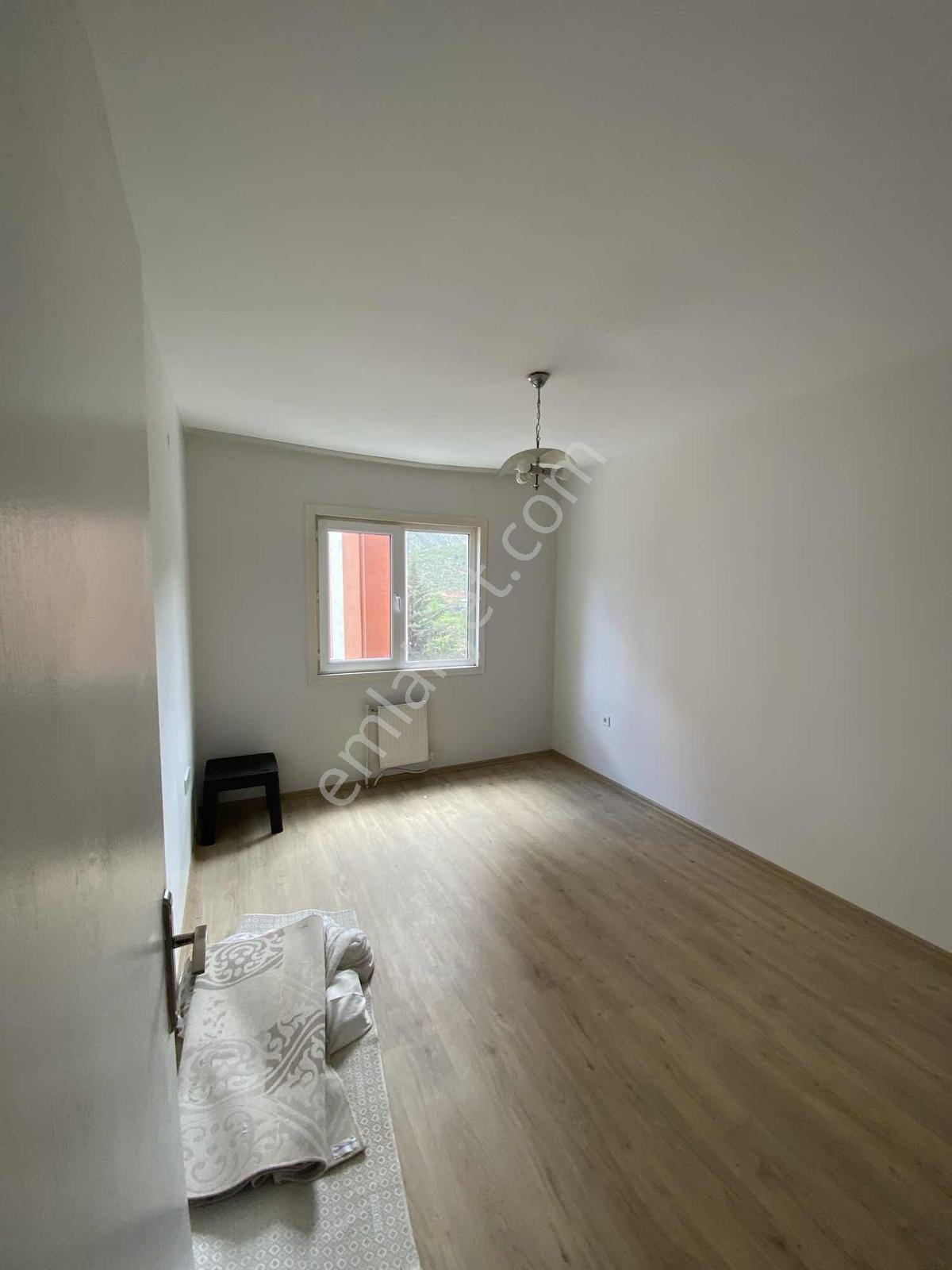 2y Duman Emlak'tan Emniyete Jandarmaya Yakın 3+1 Kiralık Daire - Görsel 12