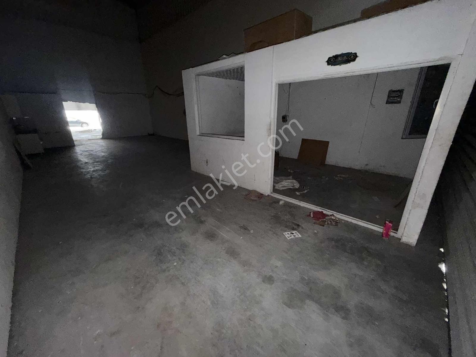 Karşıyaka Yetsan İşmerkezinde Önlü Arkalı 200 M2 Kiralık İşyeri - Görsel 18
