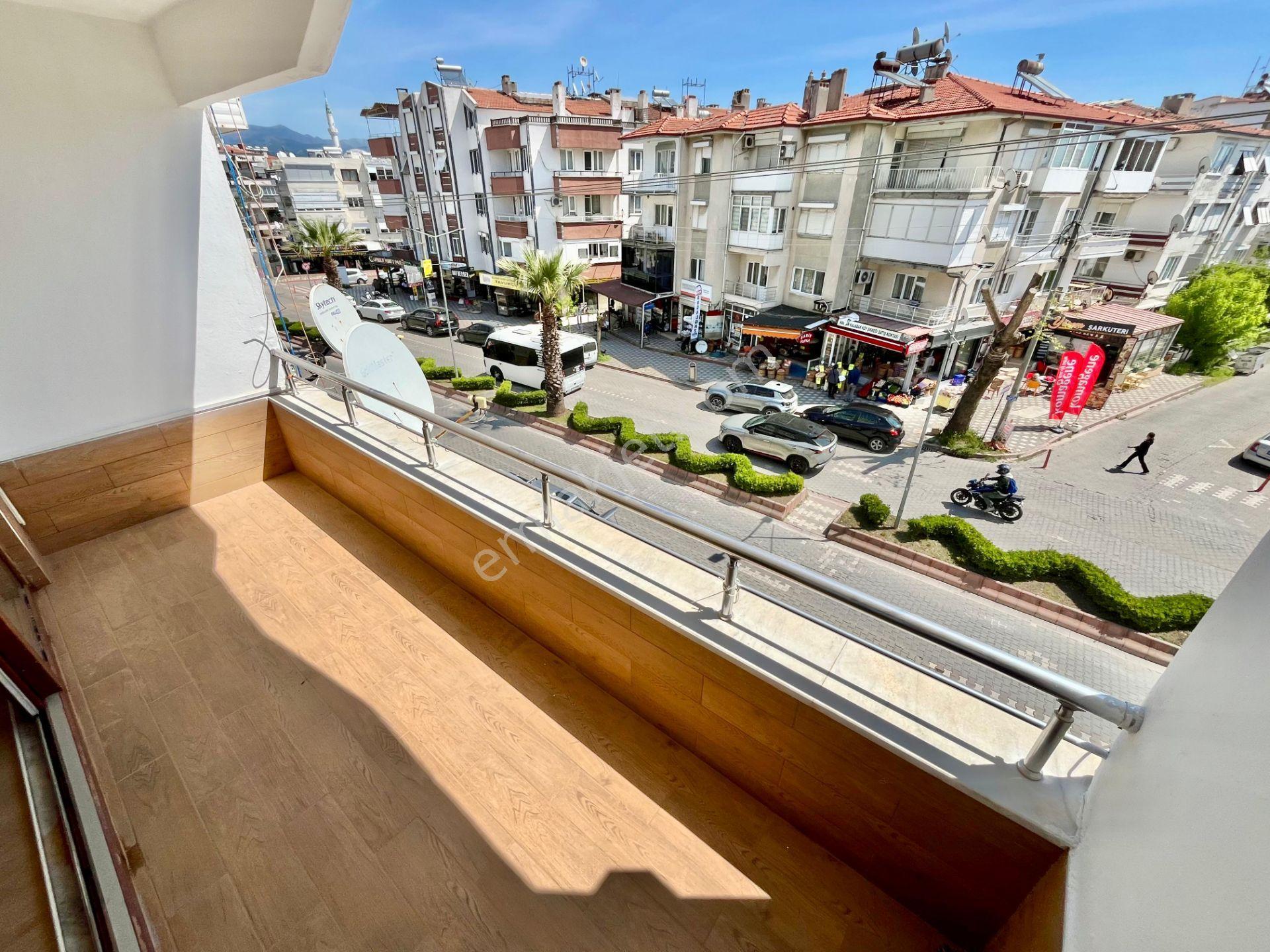 Gümüş'den Akçayın Kalbinde Cadde Üzerinde Denize 300m 2+1 Daire! - Görsel 15