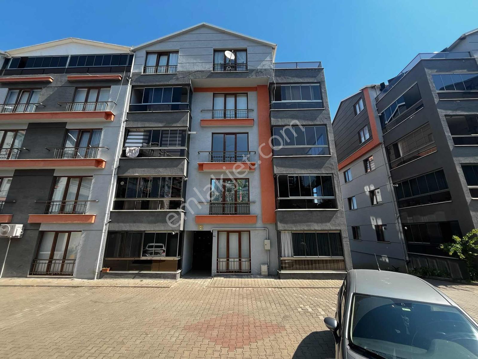 Kestel Vani Mehmette Site İçinde Yenilenmiş 3+1 Ara Kat Daire - Görsel 2