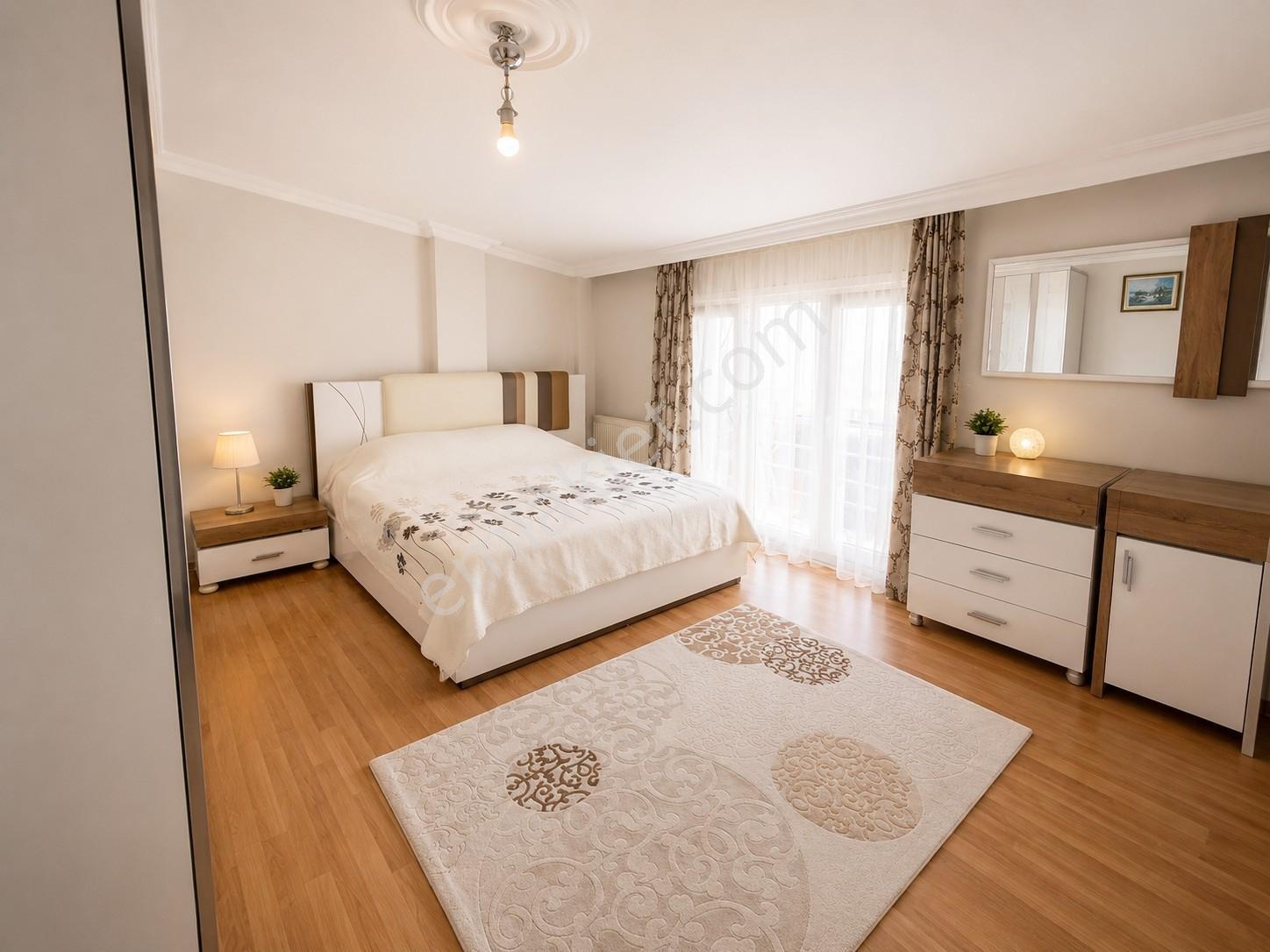 Alban'dan Toriuma 2 Dk Metrobüse 6dk Teraslı 250 M² 4+2 Dubleks - Görsel 18