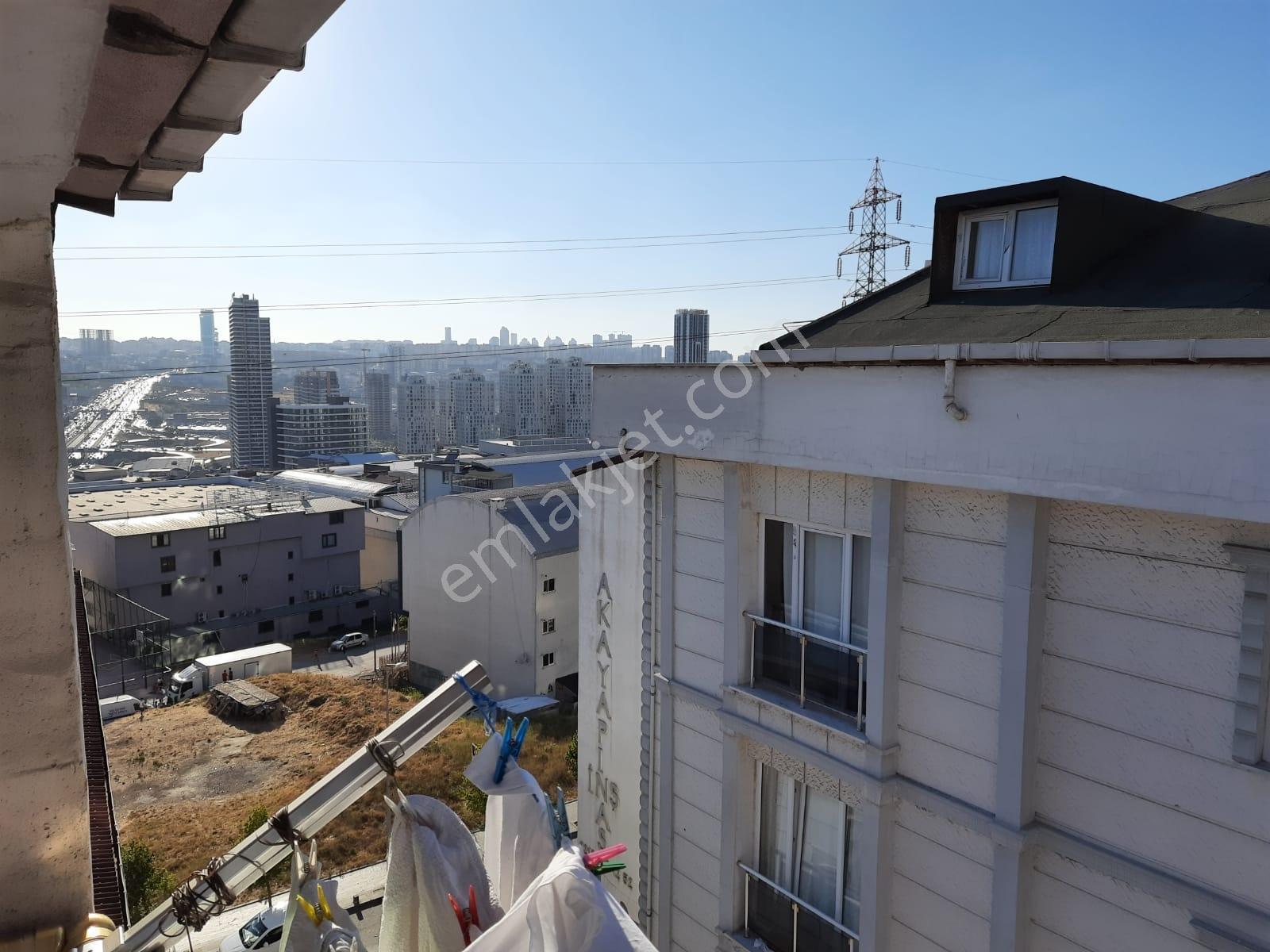Alban'dan Toriuma 2 Dk Metrobüse 6dk Teraslı 250 M² 4+2 Dubleks - Görsel 10
