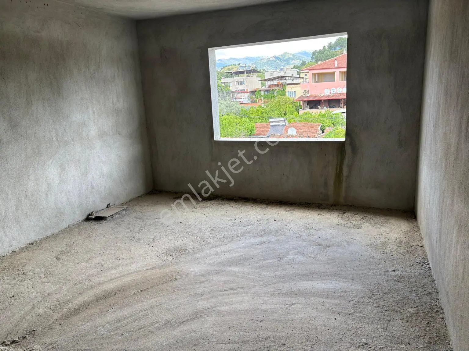 Miray Emlaktan Dallıcada Satılık Komple Bina - Görsel 22