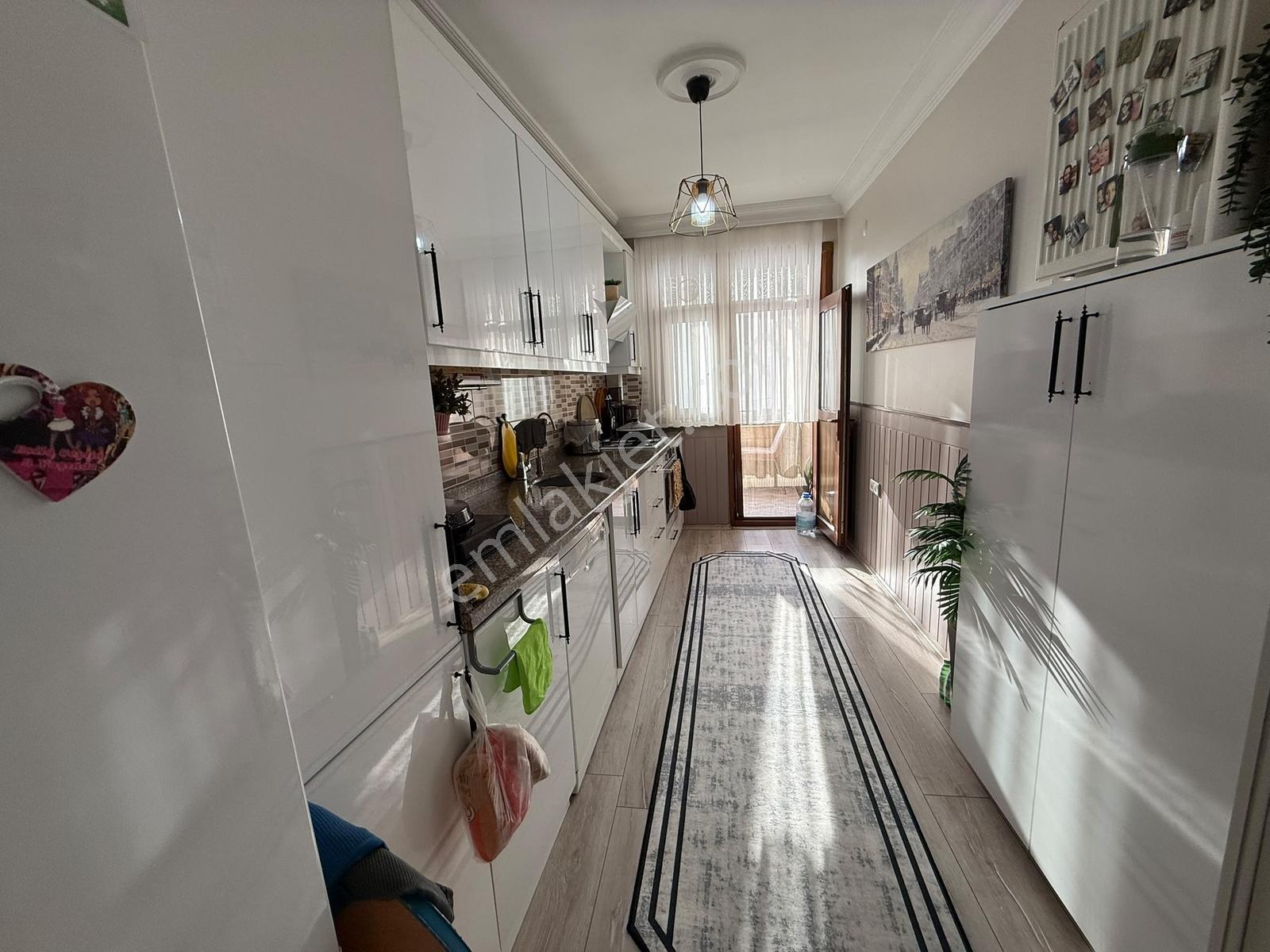 Alban'dan Metrobüse 13 Dk Balkonlu Çift Cephe 100m² 2+1 Arakat ! - Görsel 5