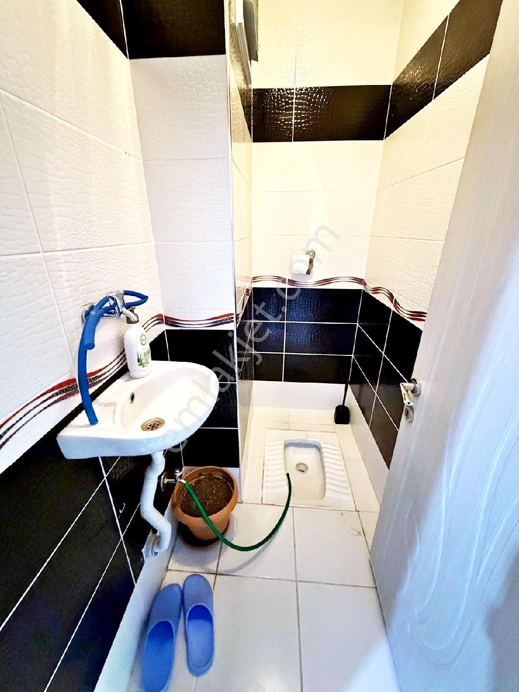 Alban'dan Metrobüse 8dk Balkonlu Körodasız Satılık 90m²2+1 Daire - Görsel 15